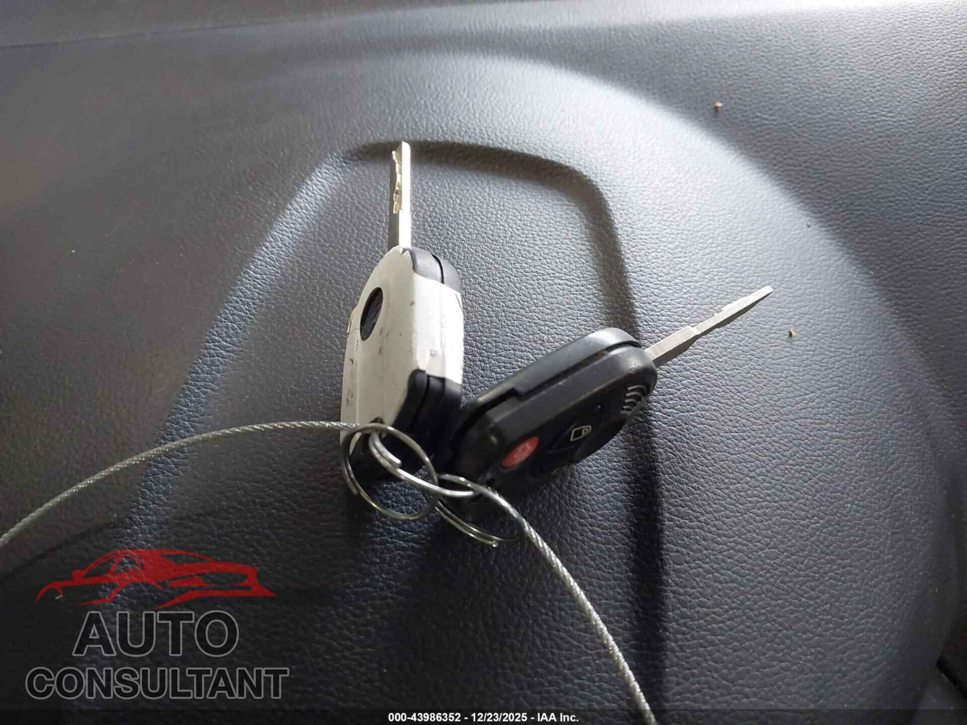 FORD ESCAPE 2016 - 1FMCU0G78GUB58976