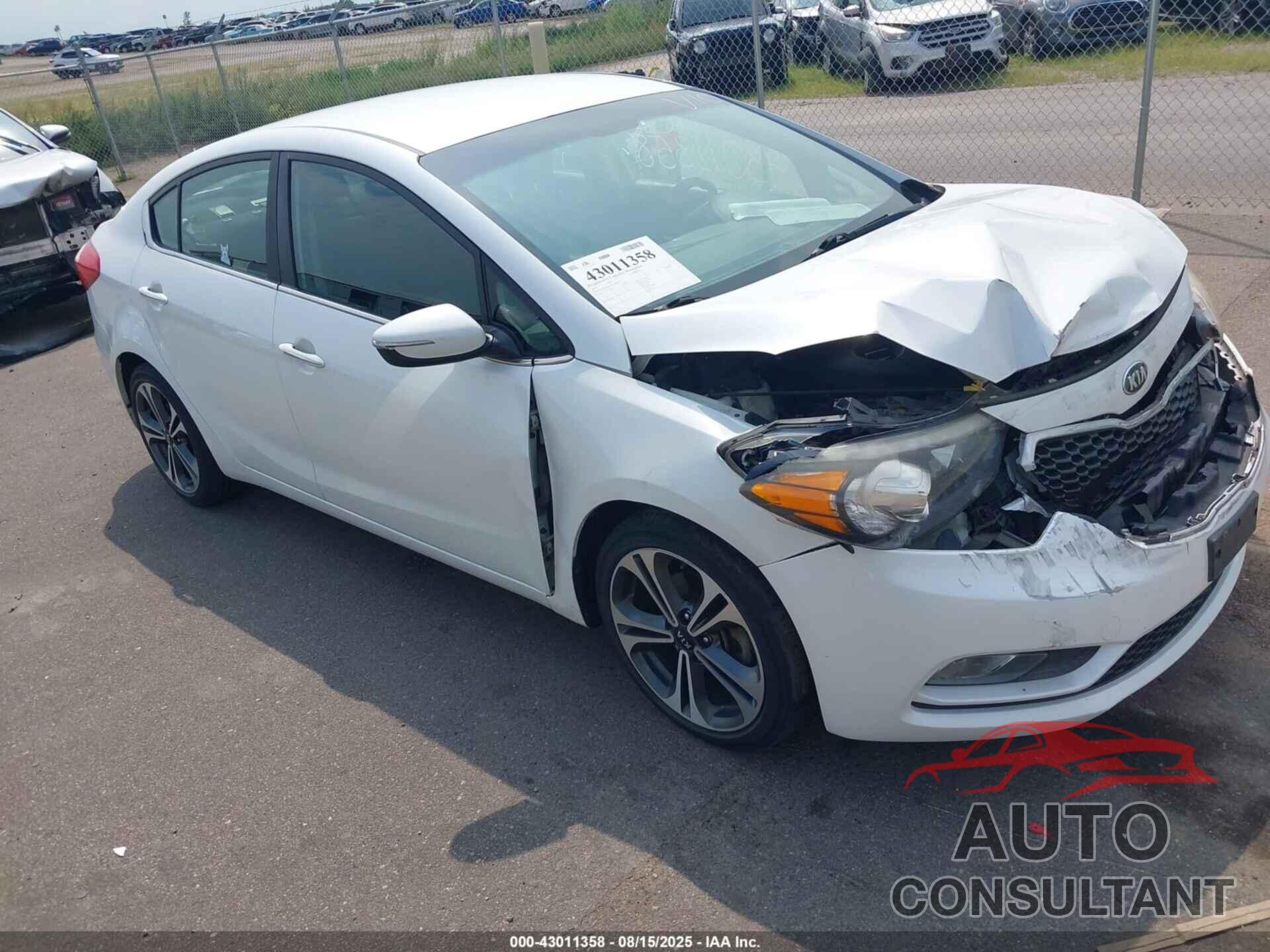 KIA FORTE 2015 - KNAFX4A81F5284085