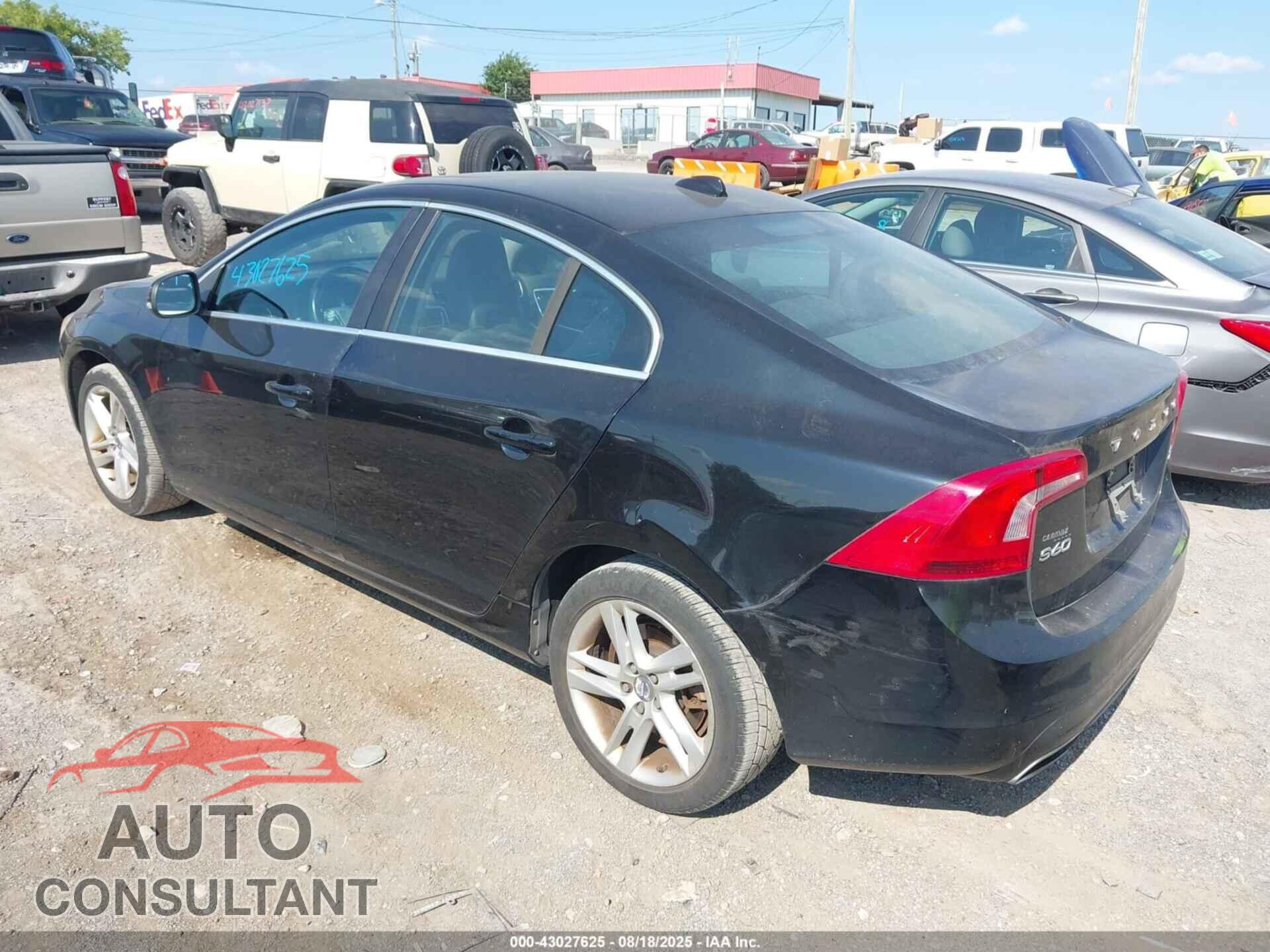 VOLVO S60 2014 - YV1612FS0E2273084
