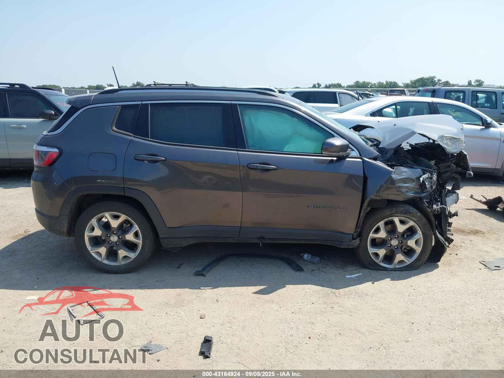 JEEP COMPASS 2020 - 3C4NJCCB5LT114424