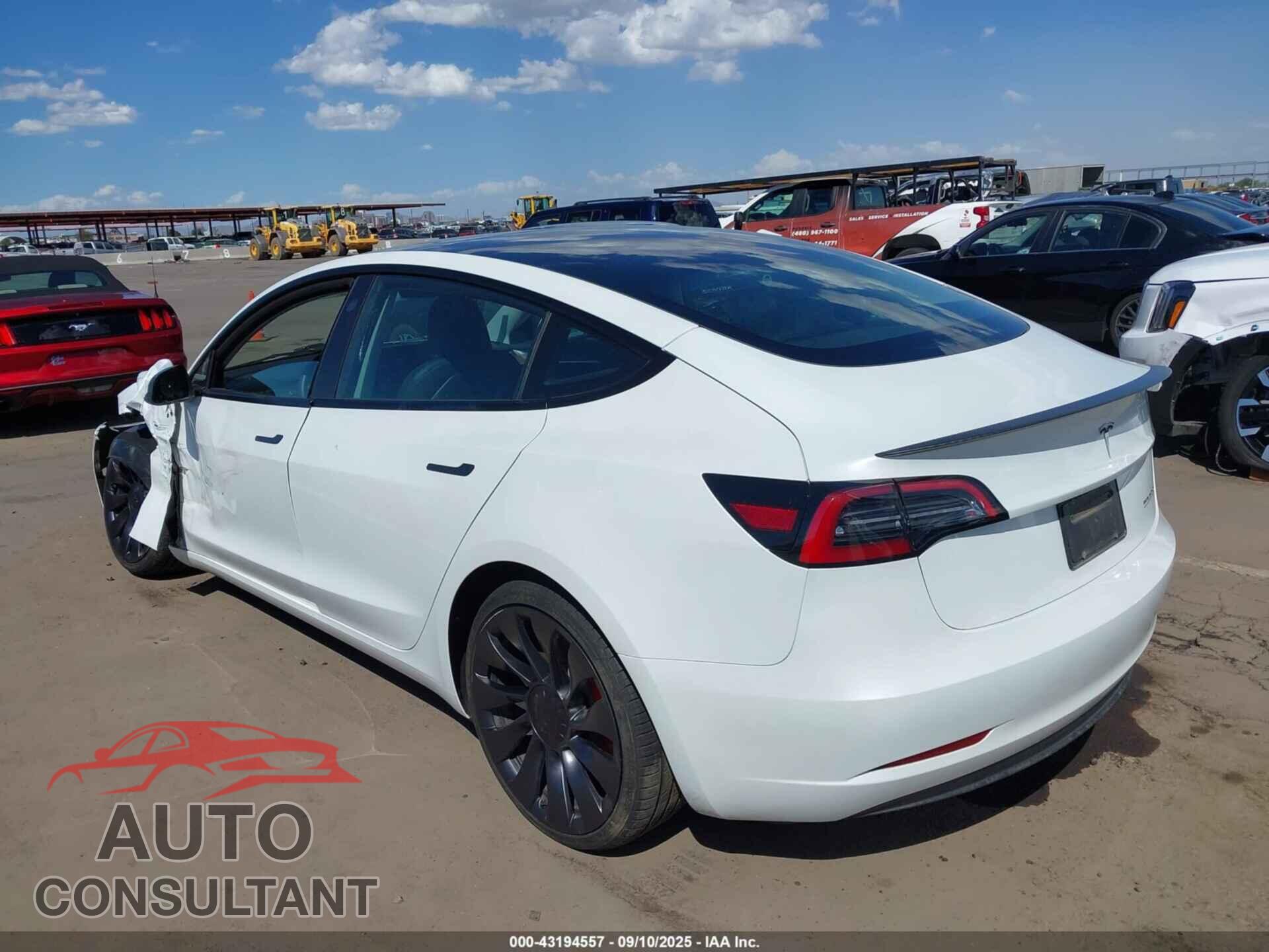 TESLA MODEL 3 2023 - 5YJ3E1EC4PF502755