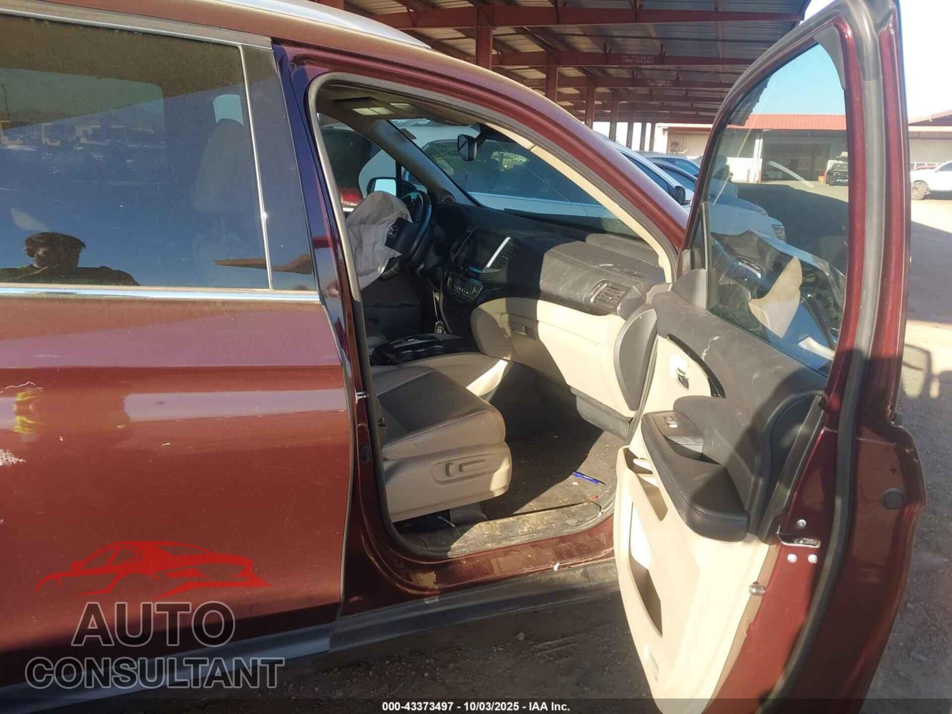 HONDA PILOT 2017 - 5FNYF5H90HB014141