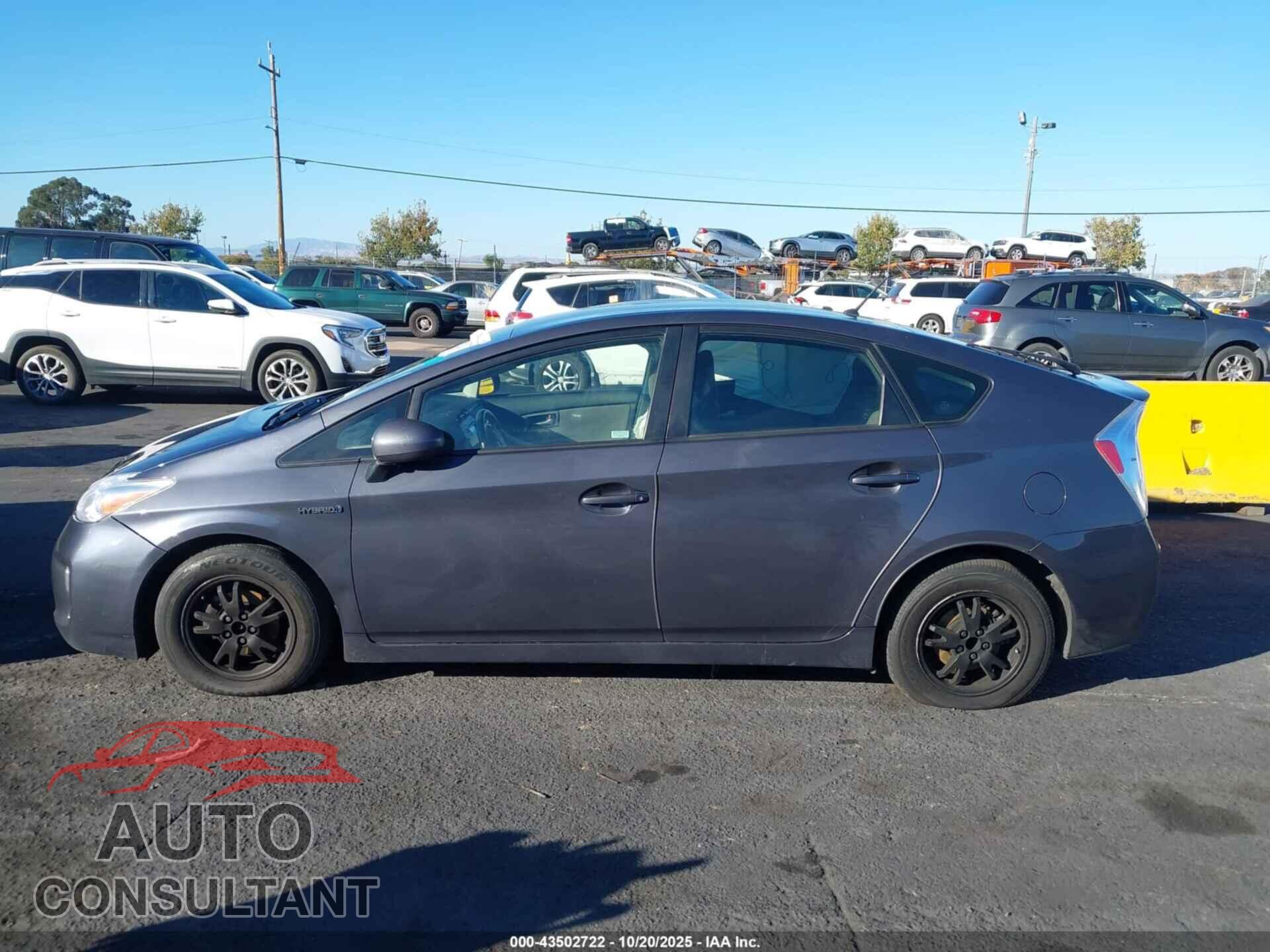 TOYOTA PRIUS 2015 - JTDKN3DUXF1982955