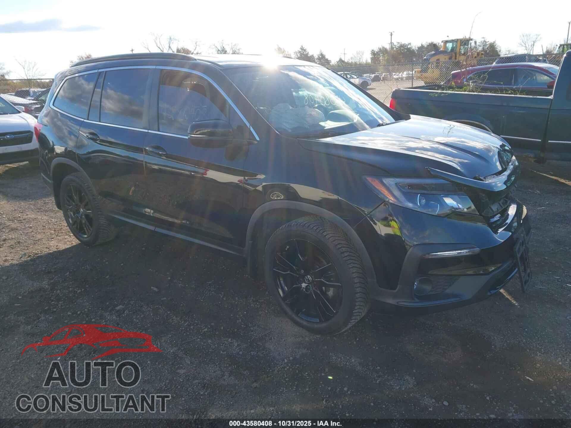 HONDA PILOT 2021 - 5FNYF5H20MB005257