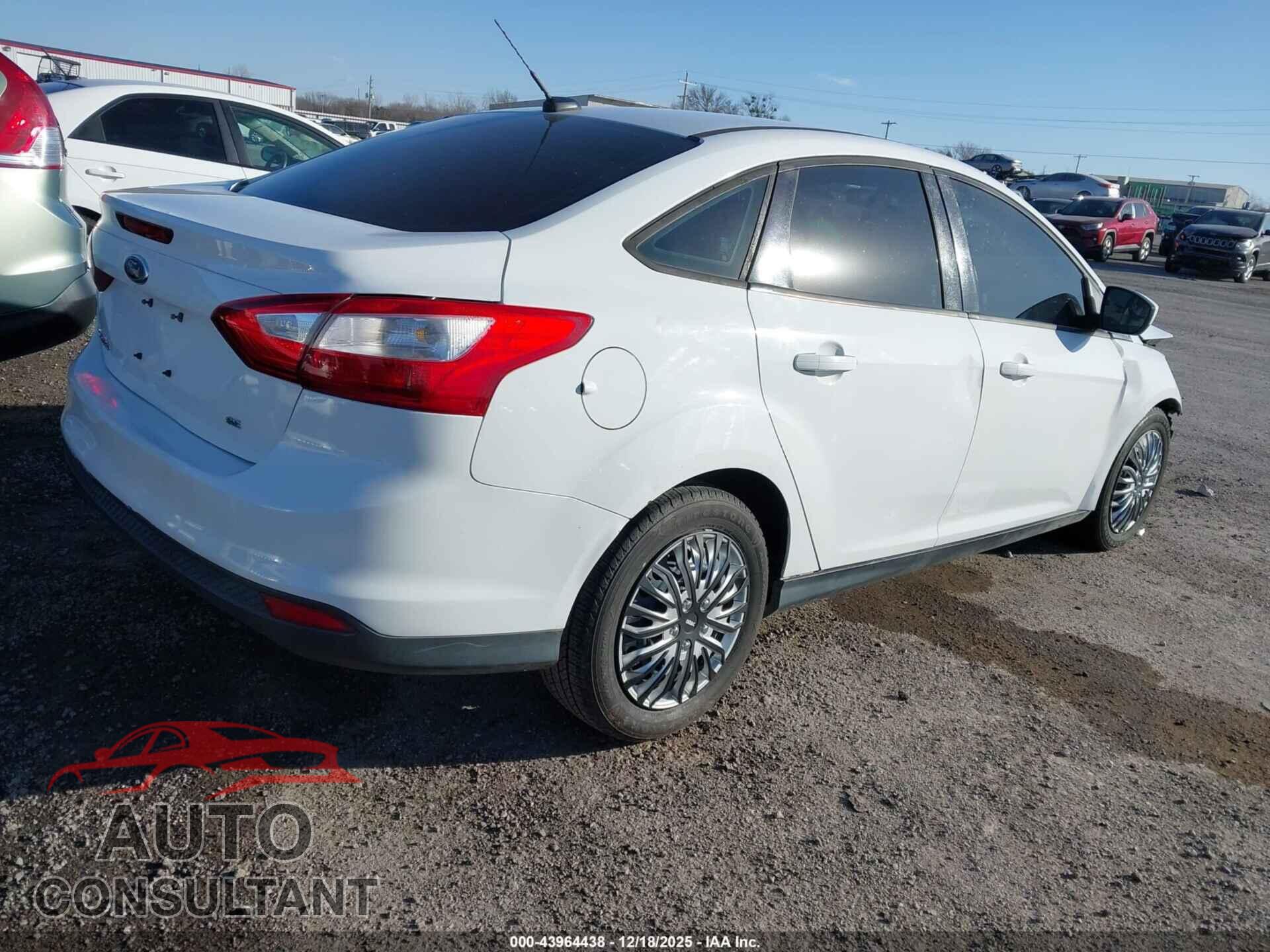 FORD FOCUS 2012 - 1FAHP3F2XCL258687
