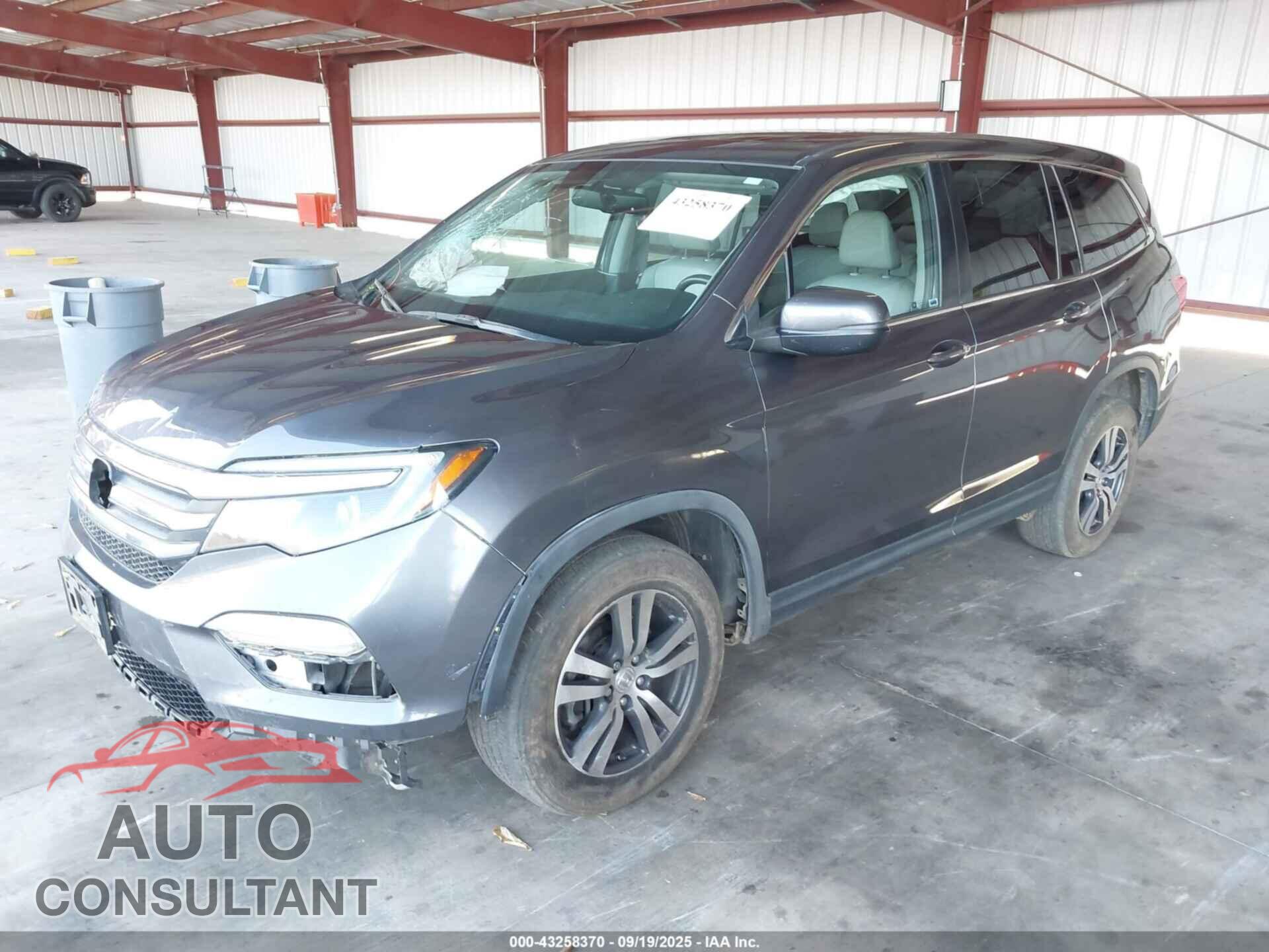 HONDA PILOT 2017 - 5FNYF6H86HB053345