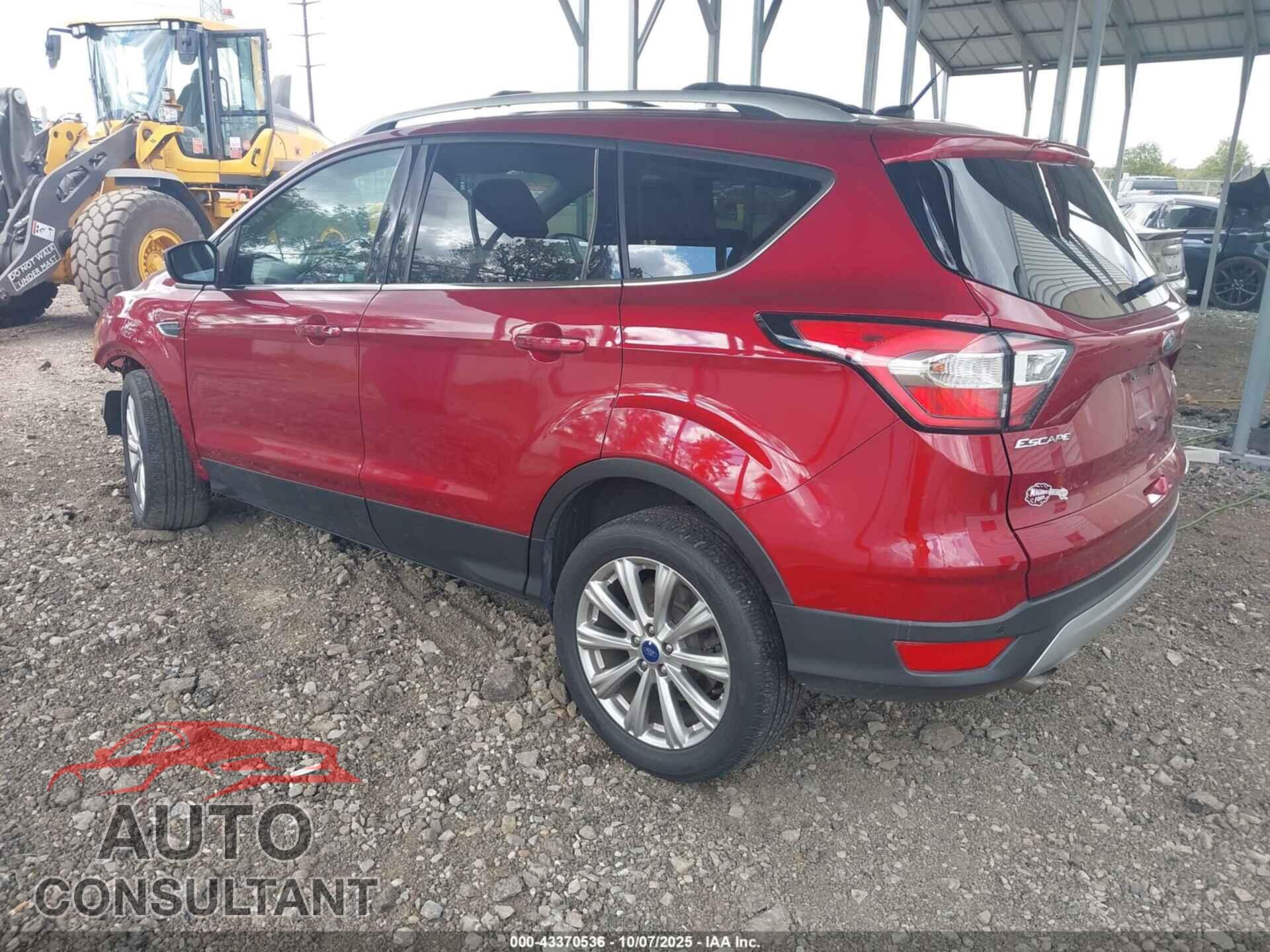 FORD ESCAPE 2017 - 1FMCU9JD9HUE63259