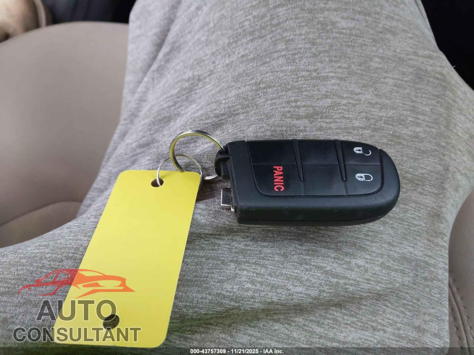 JEEP COMPASS 2018 - 3C4NJCAB3JT376300