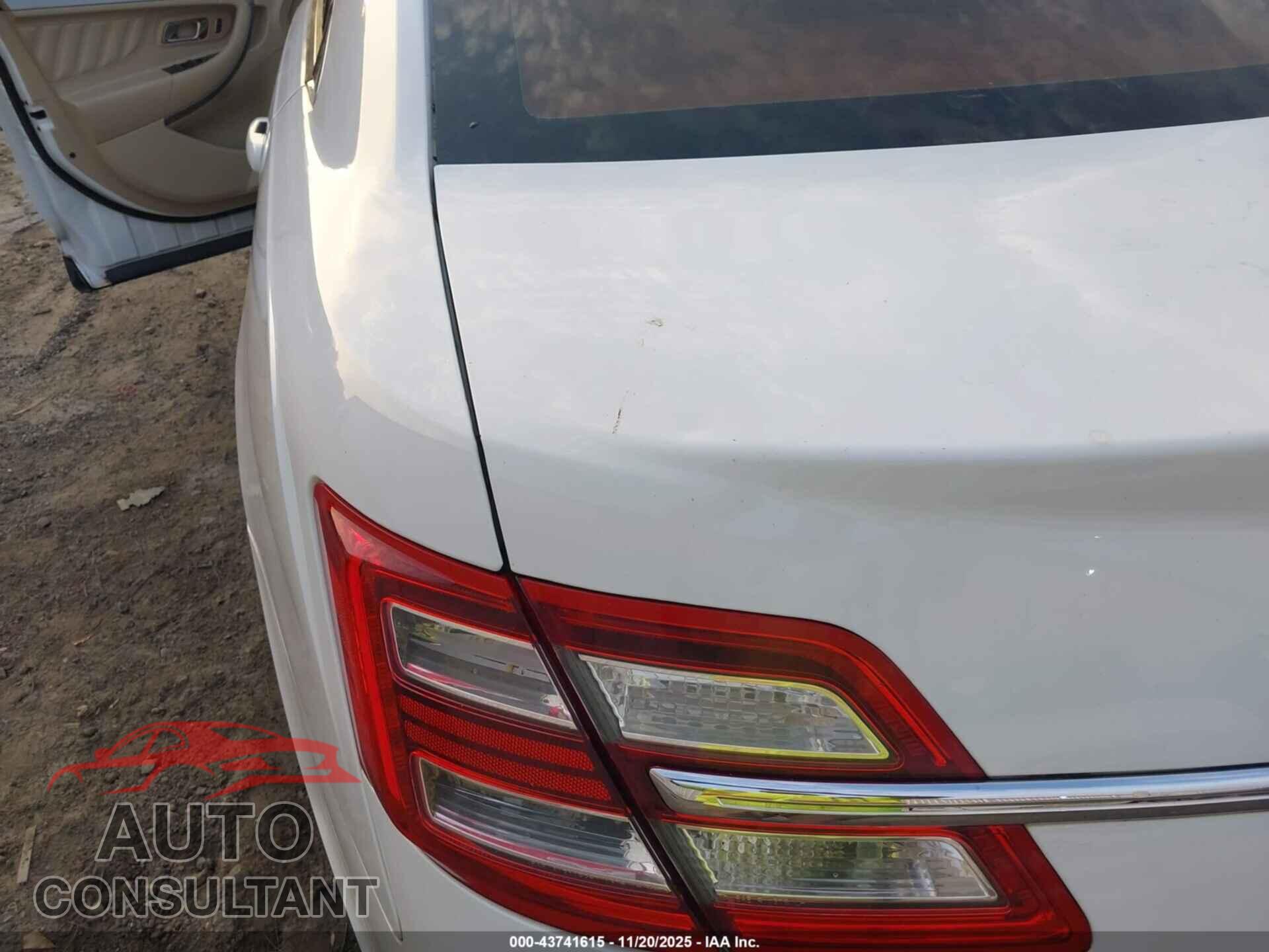 FORD TAURUS 2016 - 1FAHP2D84GG129733