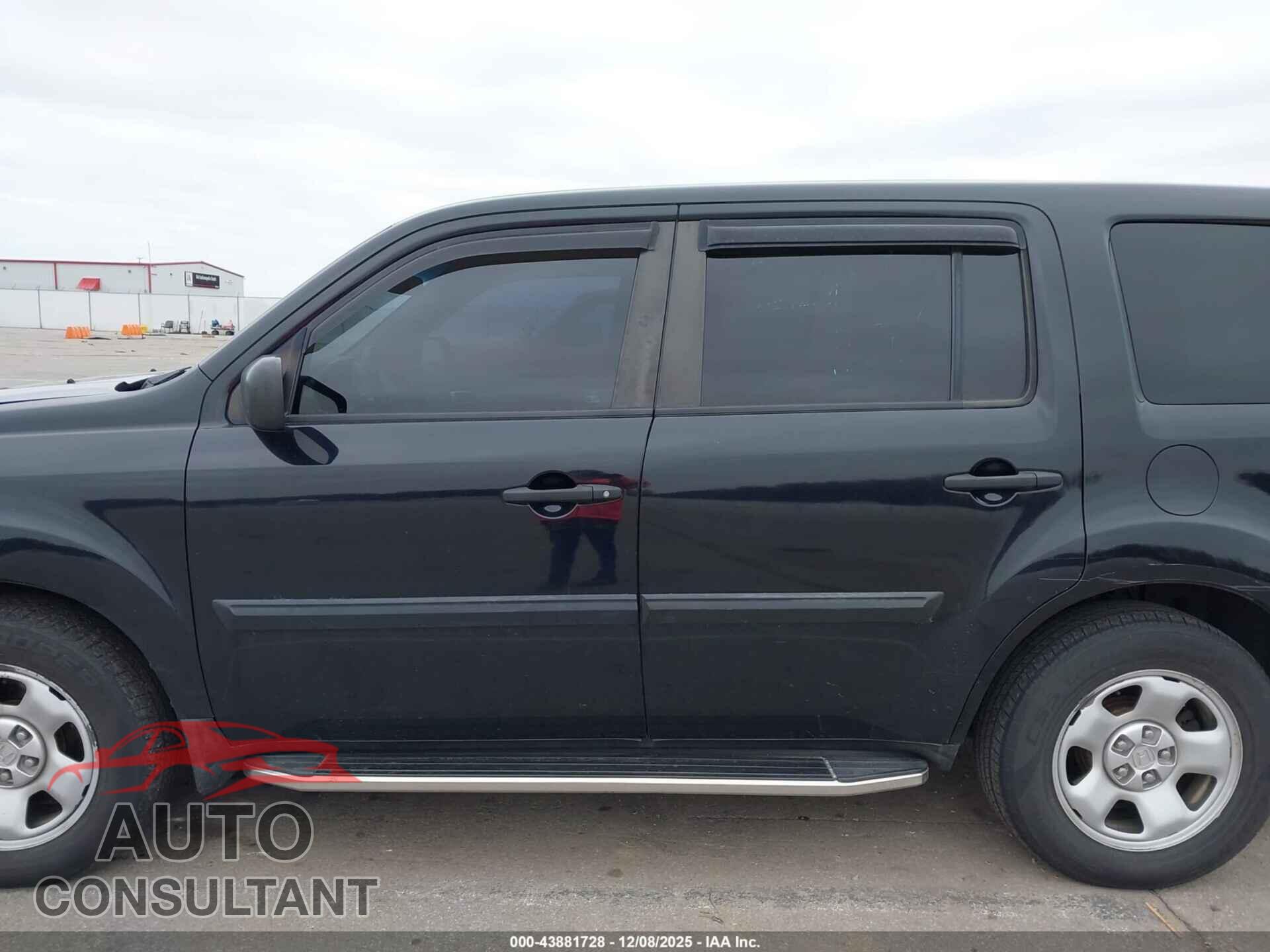 HONDA PILOT 2012 - 5FNYF4H23CB022613