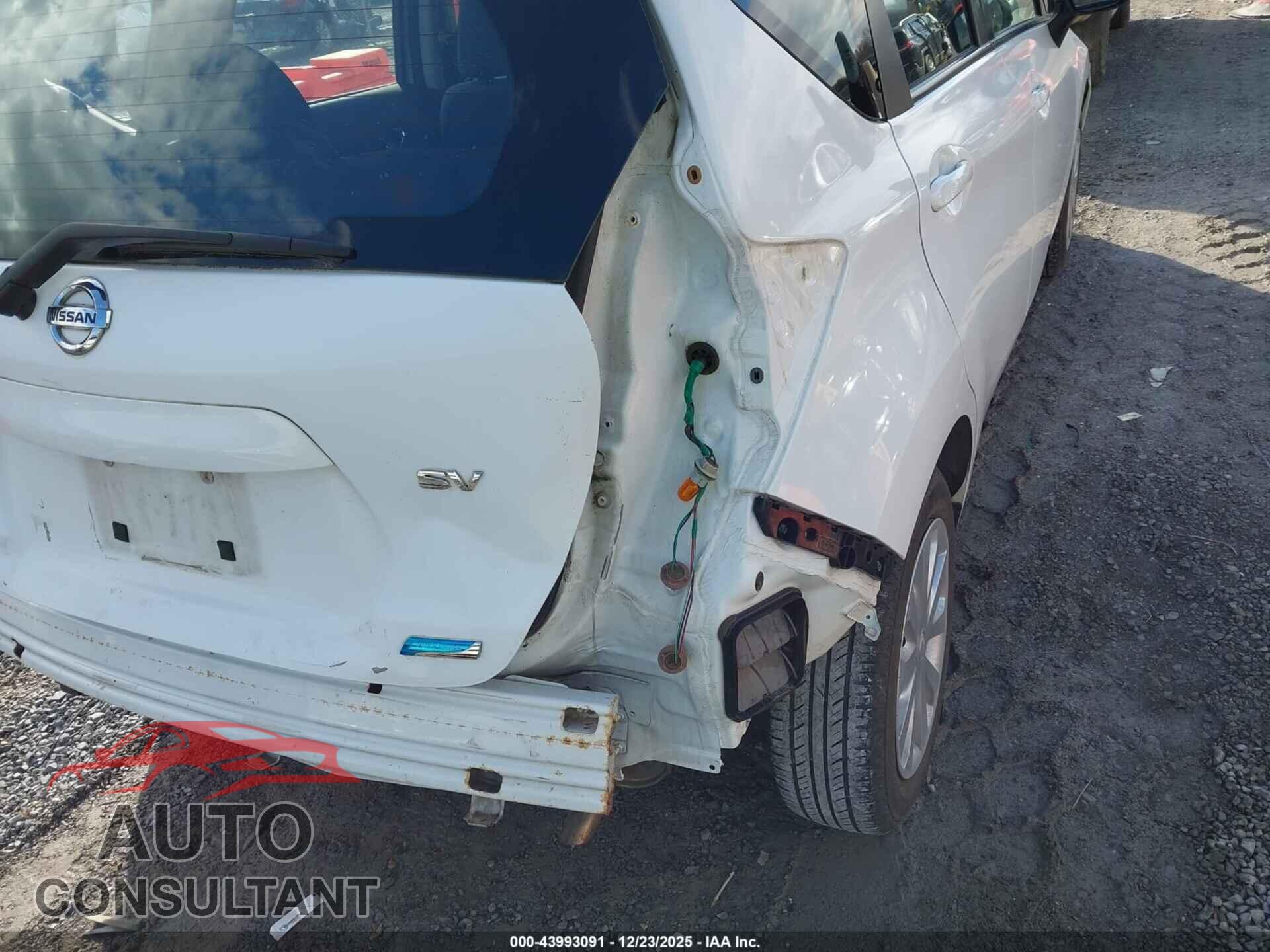 NISSAN VERSA NOTE 2016 - 3N1CE2CP8GL372365