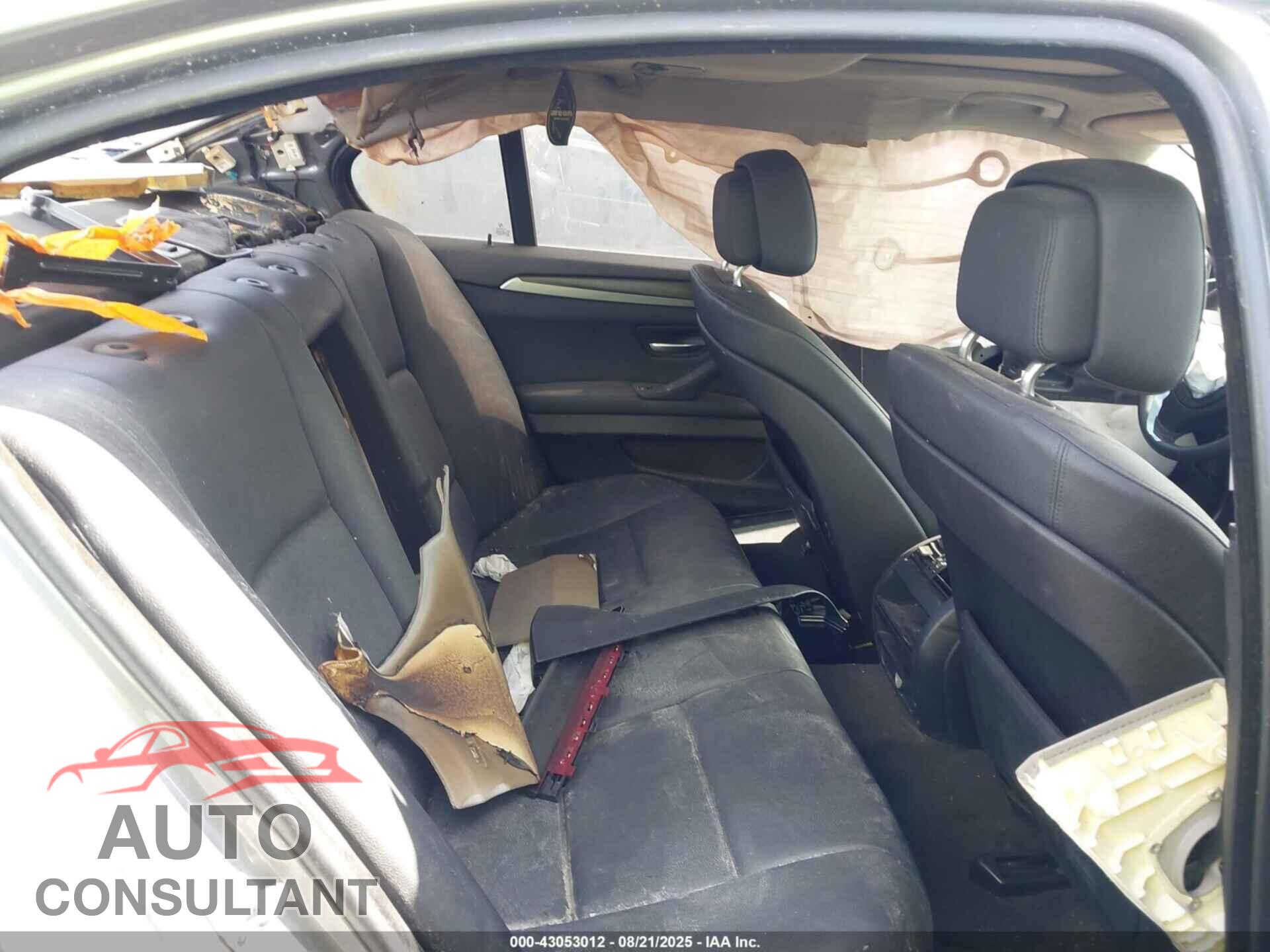BMW 528I 2012 - WBAXH5C51CDW08390