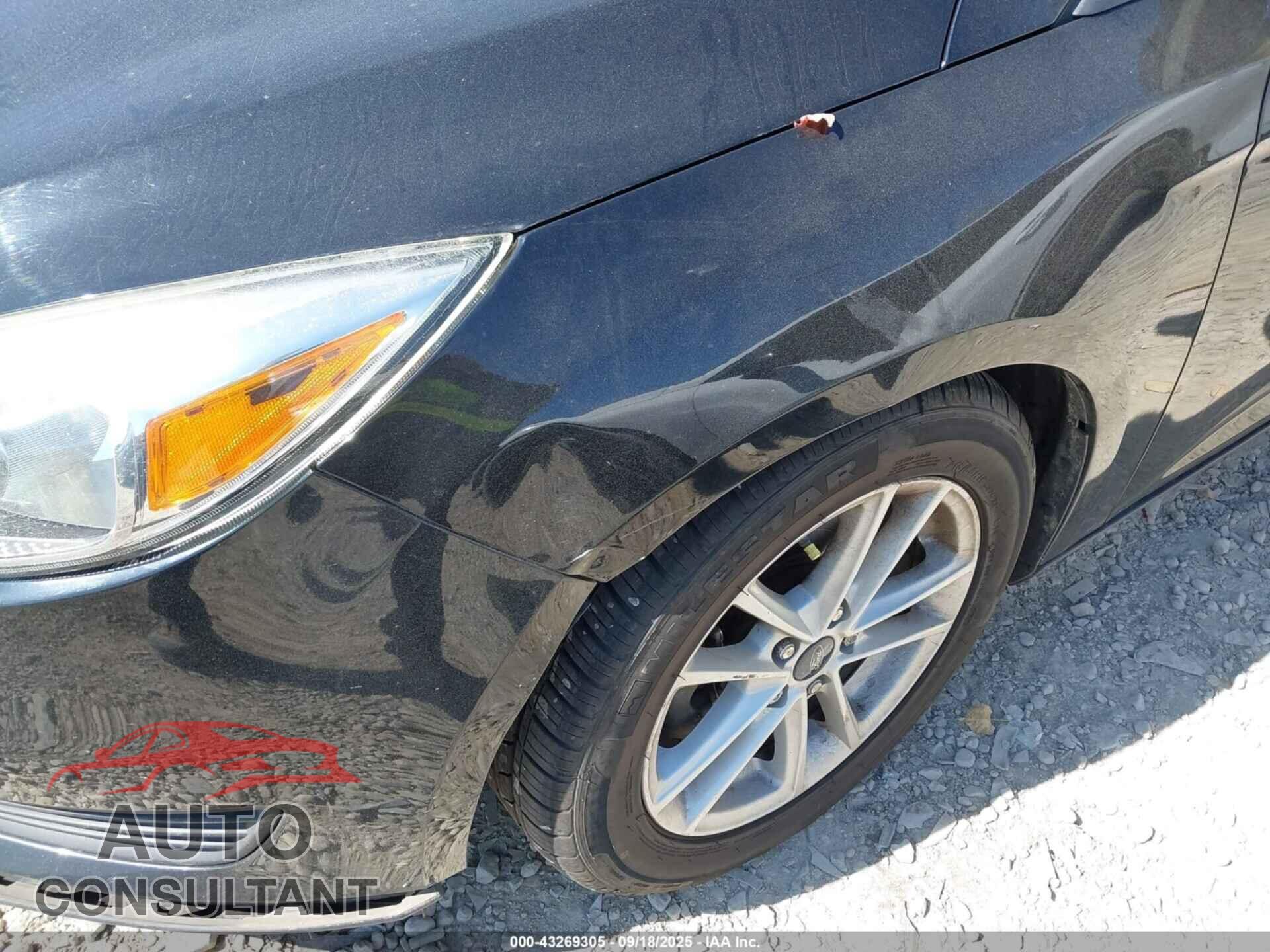 FORD FOCUS 2017 - 1FADP3F21HL295116