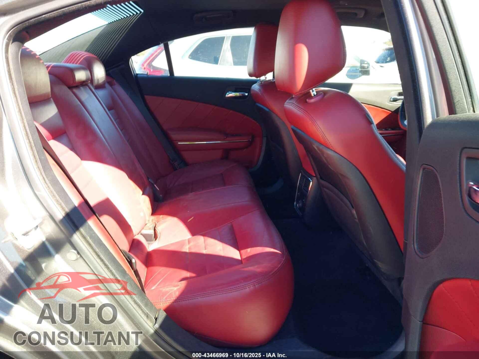 DODGE CHARGER 2011 - 2B3CL5CT8BH571758