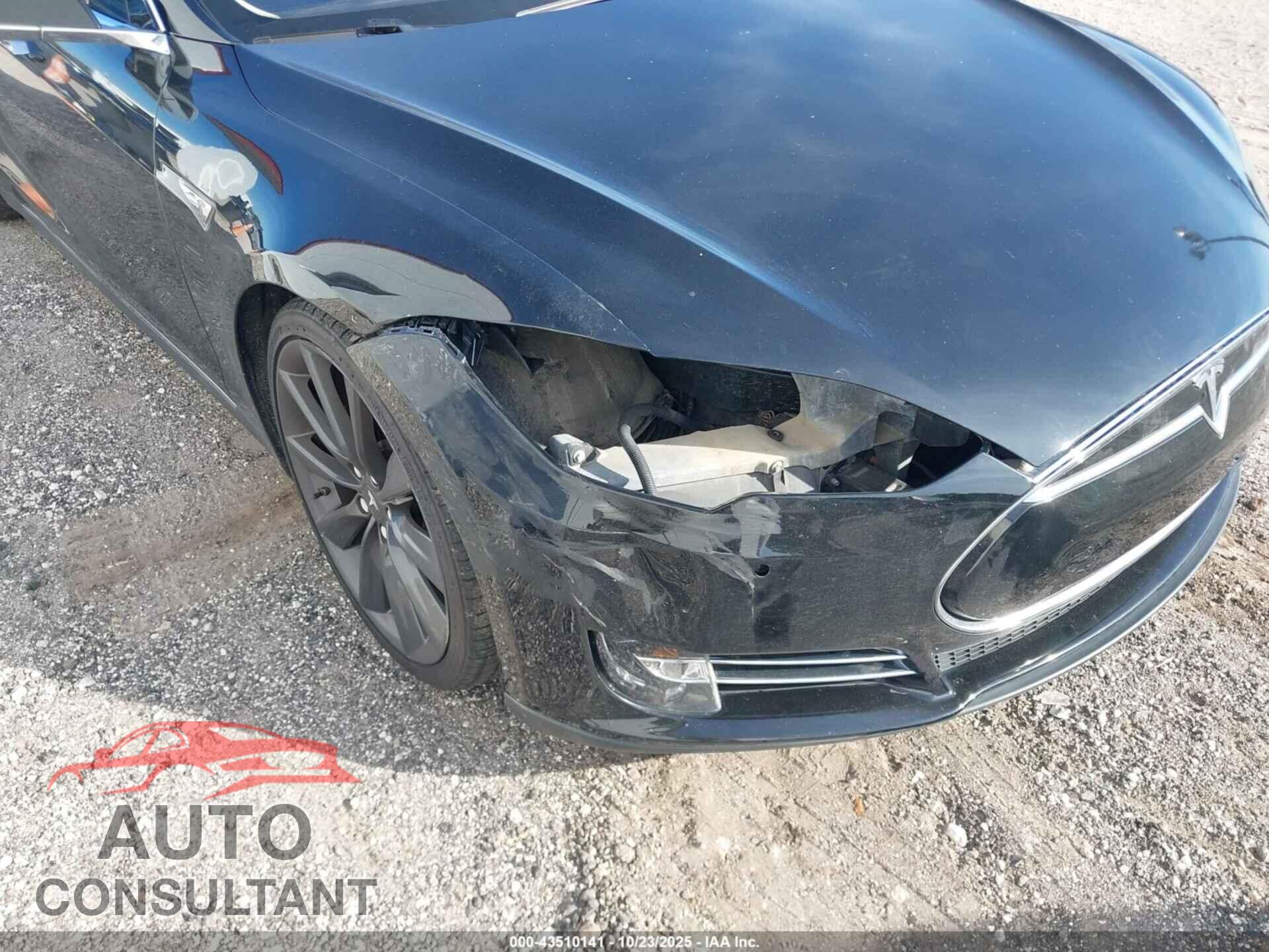 TESLA MODEL S 2014 - 5YJSA1S19EFP45680