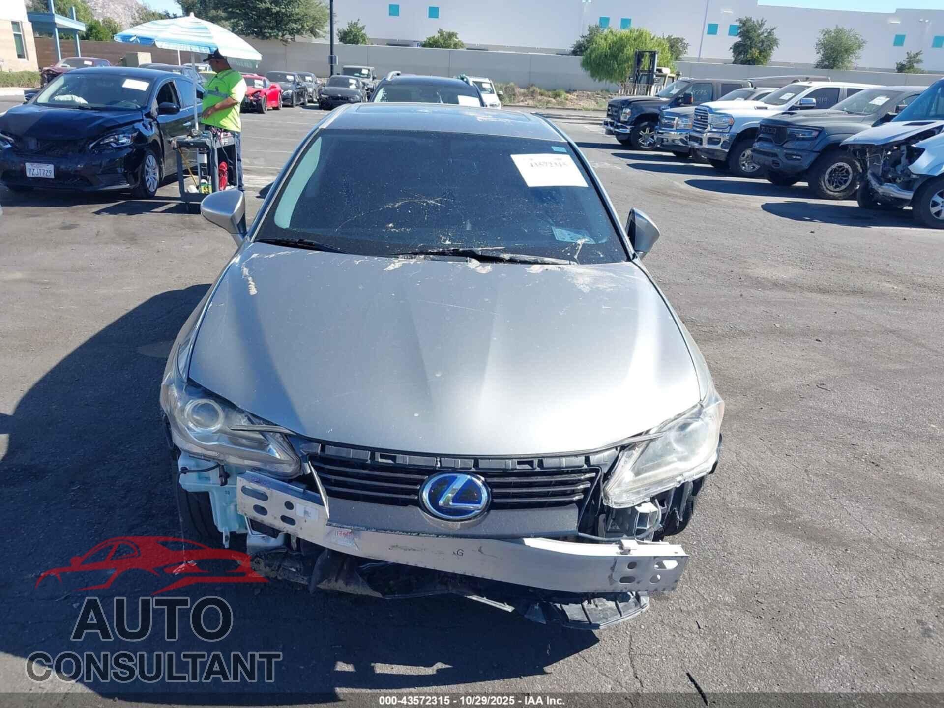 LEXUS CT 200H 2017 - JTHKD5BH1H2289966