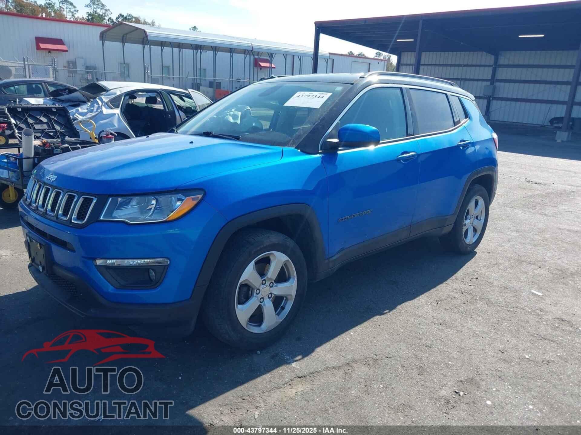 JEEP COMPASS 2018 - 3C4NJDBB5JT168004