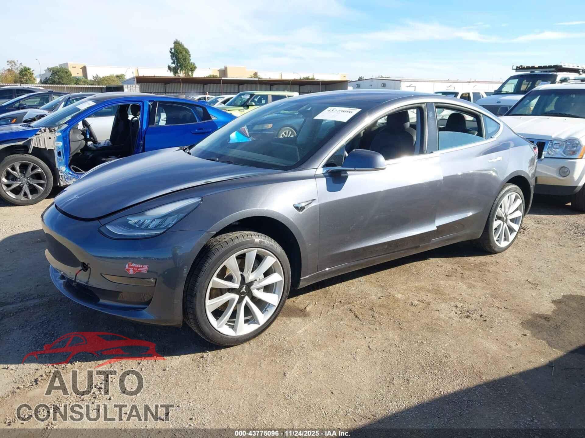 TESLA MODEL 3 2018 - 5YJ3E1EA3JF036743