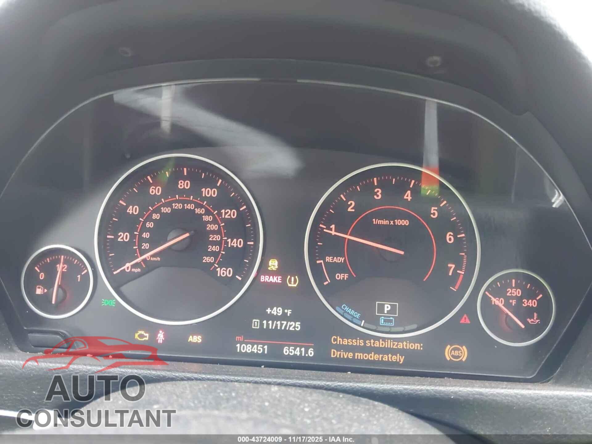 BMW 330E 2018 - WBA8E1C53JA159427