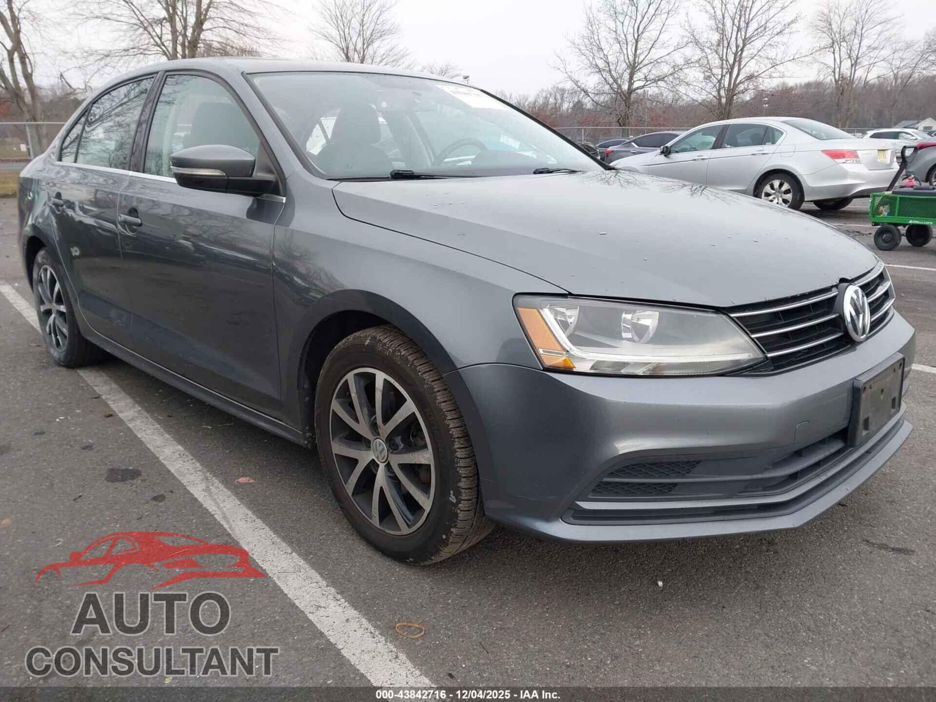VOLKSWAGEN JETTA 2017 - 3VWDB7AJ5HM404672