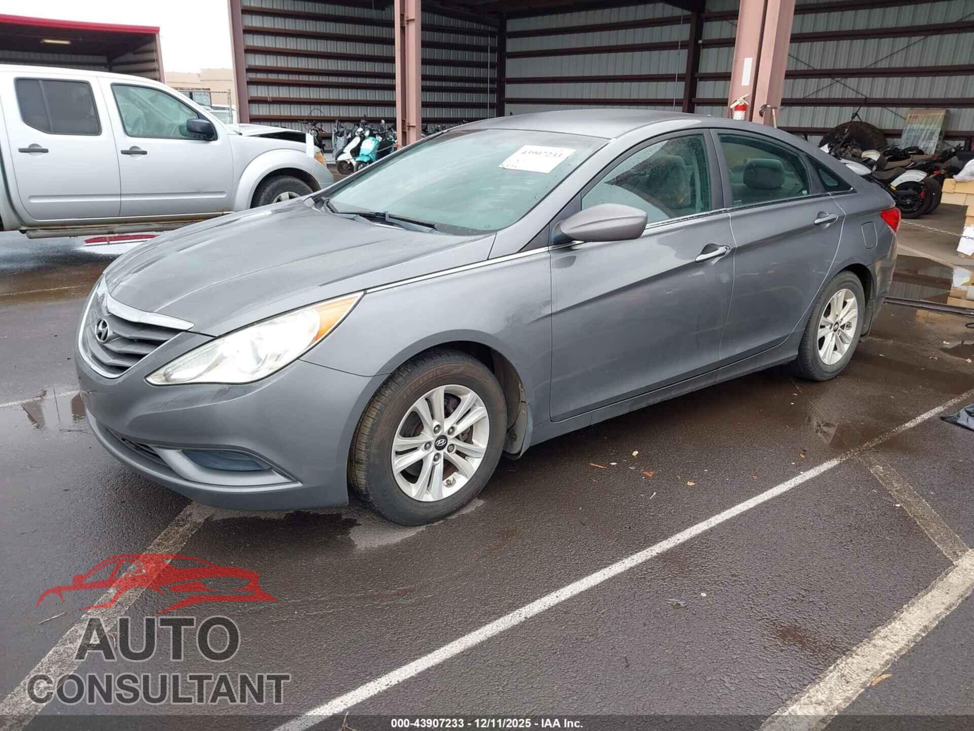 HYUNDAI SONATA 2011 - 5NPEB4AC3BH172948