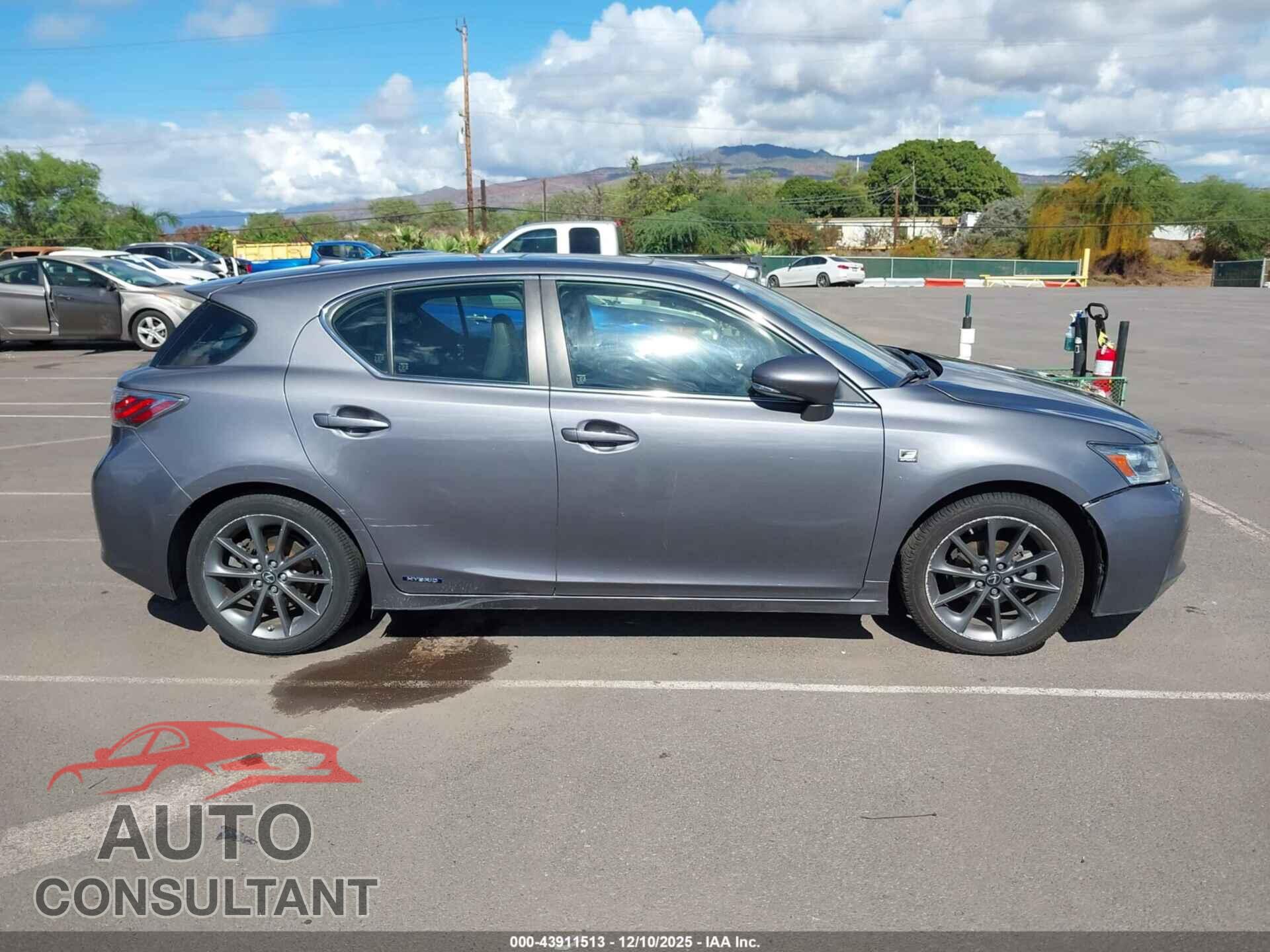 LEXUS CT 200H 2012 - JTHKD5BH0C2047680