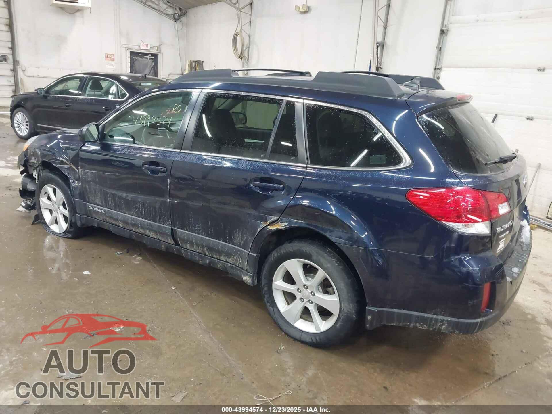 SUBARU OUTBACK 2014 - 4S4BRBCC0E3237038