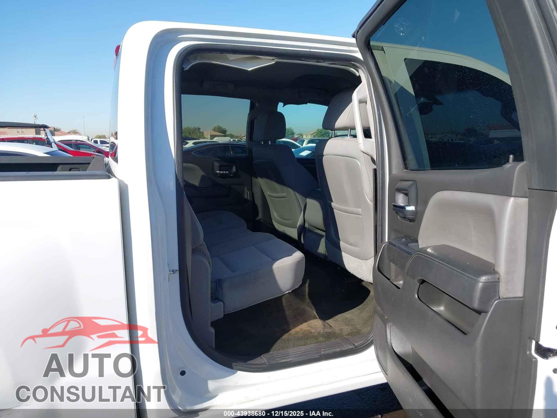 CHEVROLET SILVERADO 1500 2015 - 3GCPCPEC2FG503874
