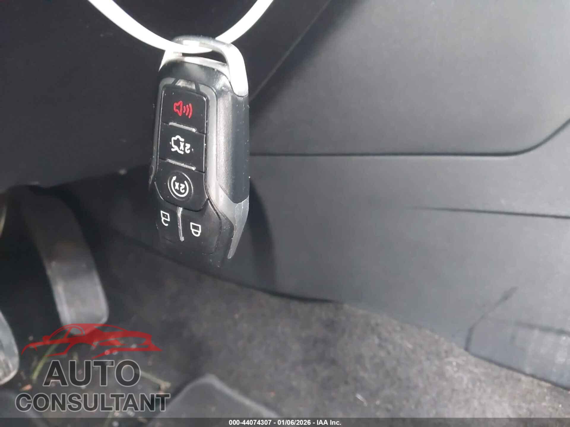FORD EXPLORER 2017 - 1FM5K8DH2HGD73540