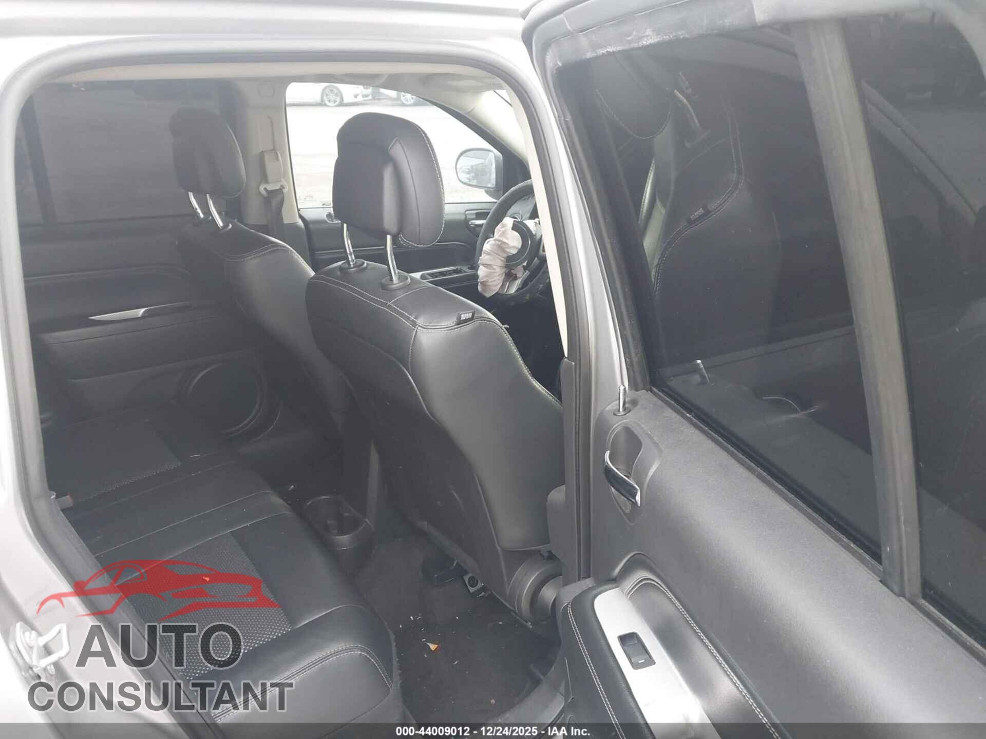 JEEP COMPASS 2017 - 1C4NJCEB1HD206544
