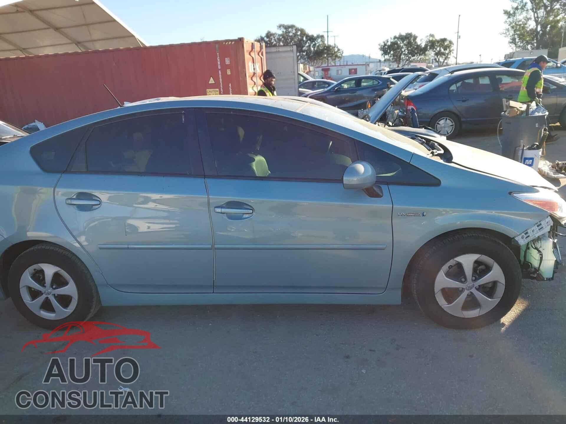 TOYOTA PRIUS 2014 - JTDKN3DU0E1809542