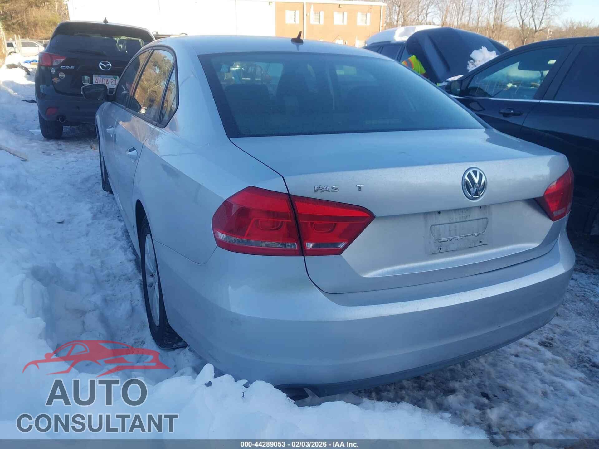 VOLKSWAGEN PASSAT 2013 - 1VWAP7A3XDC060273