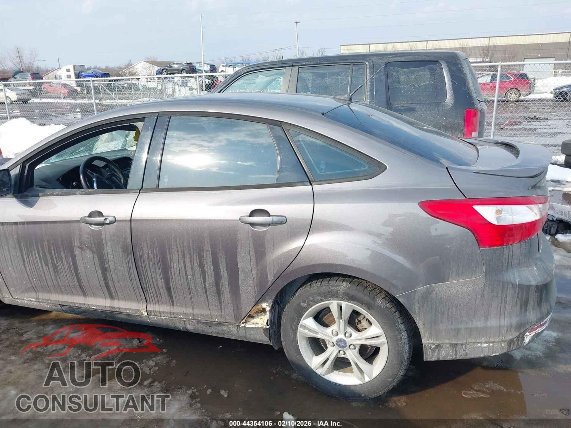 FORD FOCUS 2012 - 1FAHP3F26CL294313