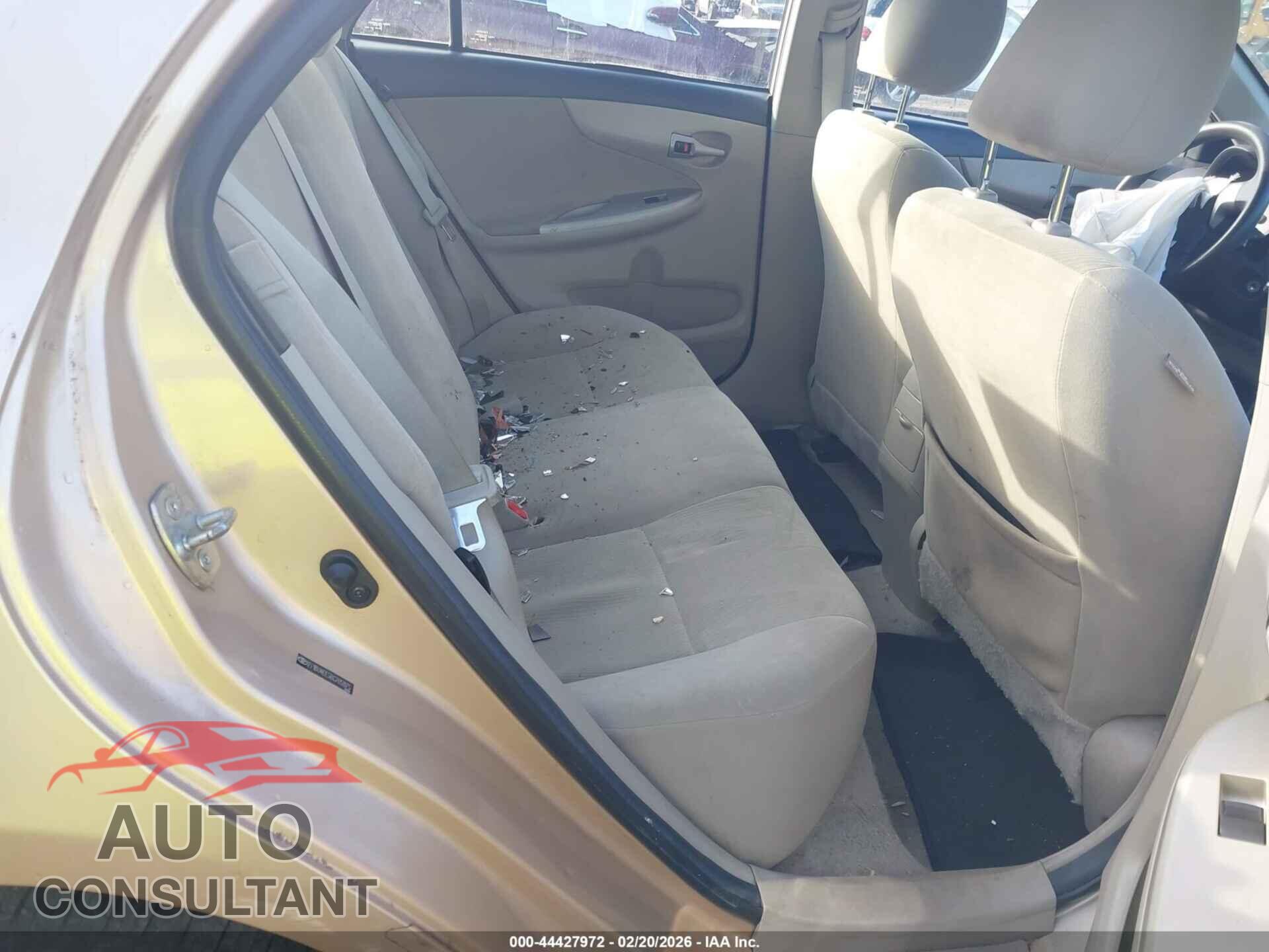 TOYOTA COROLLA 2011 - 2T1BU4EE5BC705975