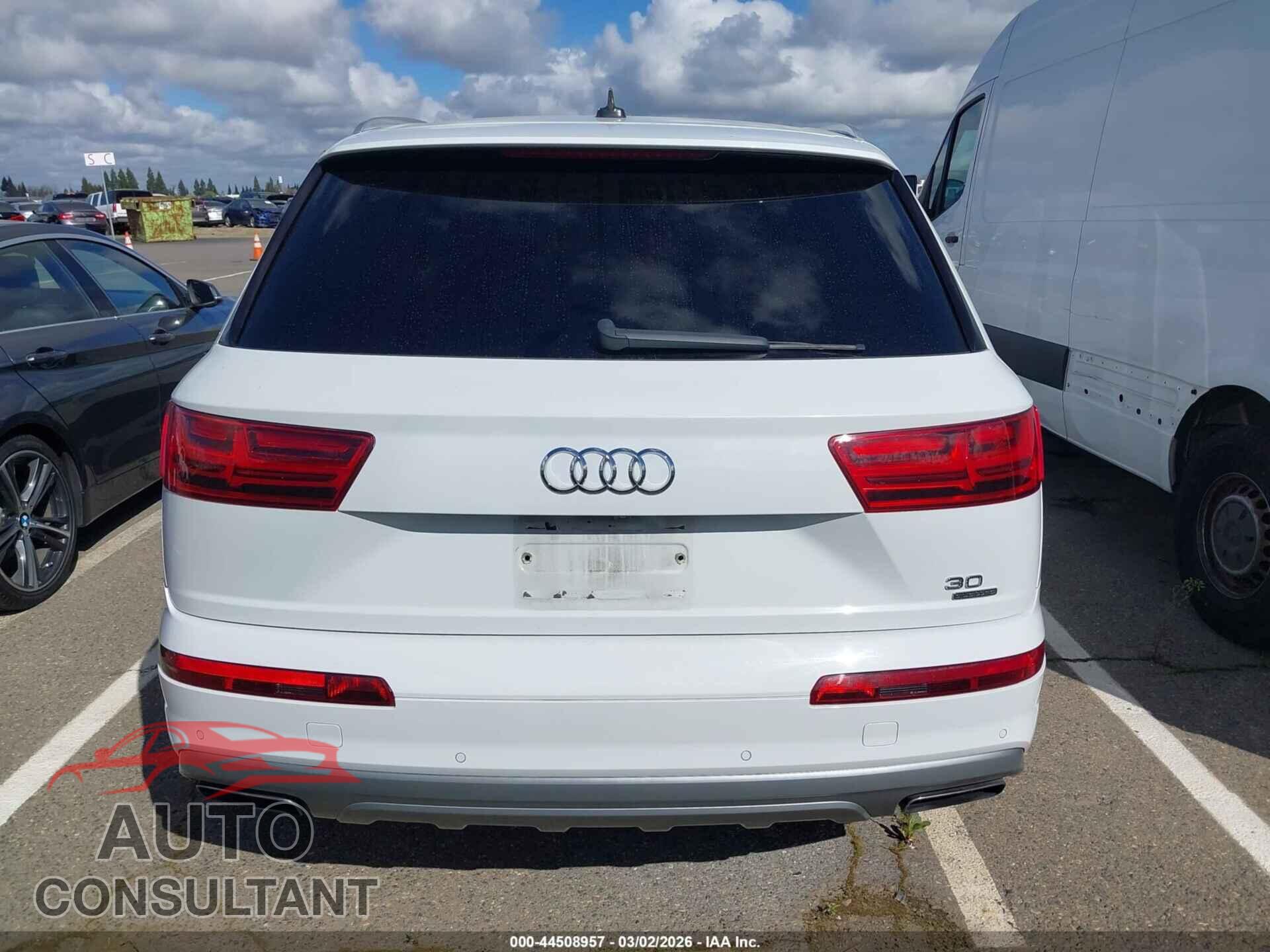 AUDI Q7 2017 - WA1AAAF76HD005245