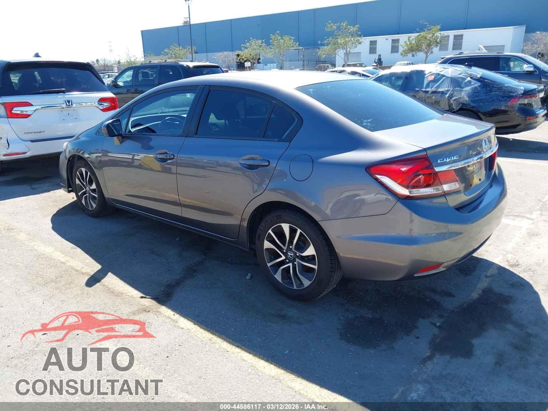HONDA CIVIC 2015 - 2HGFB2F80FH524123