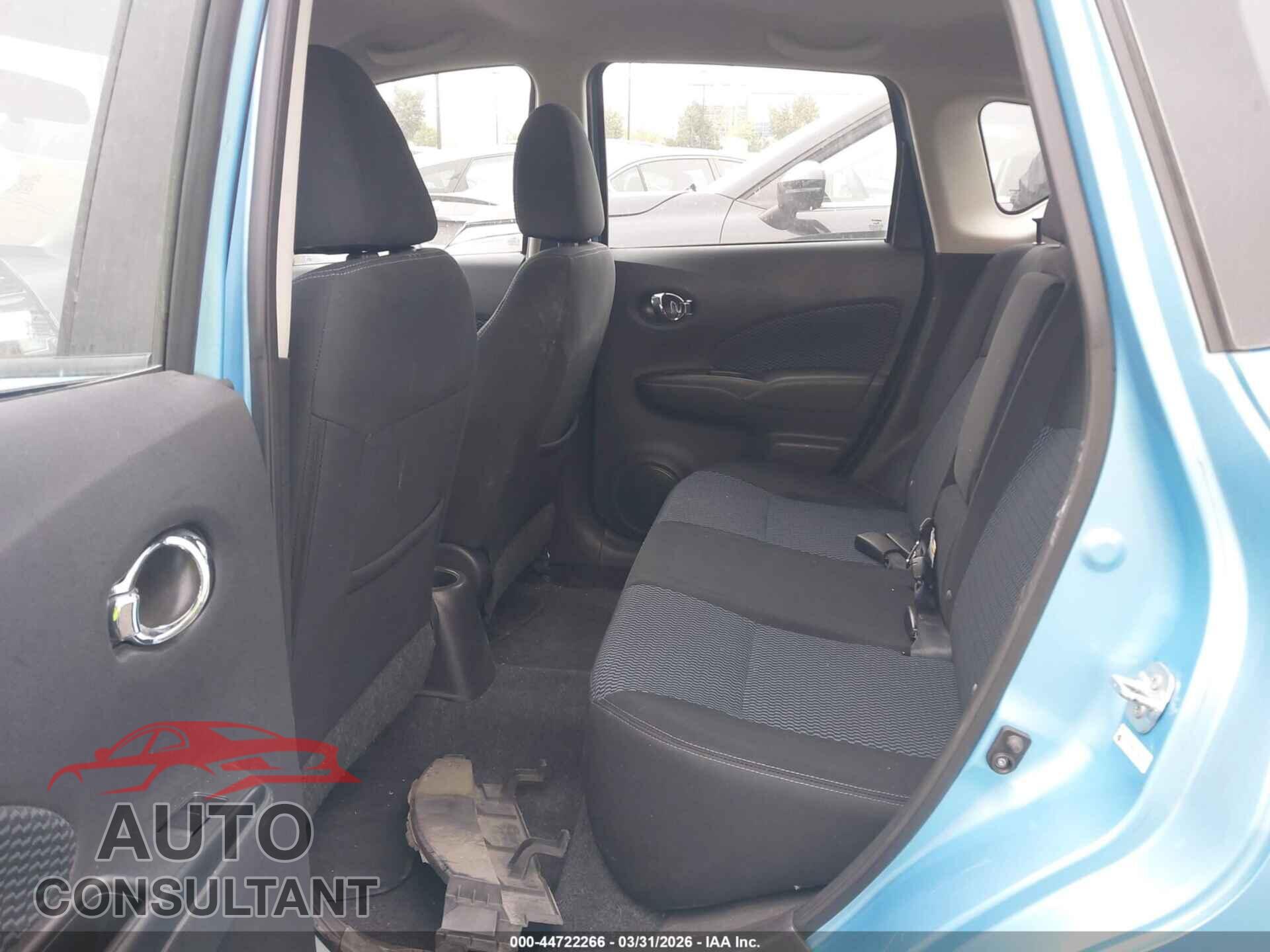 NISSAN VERSA NOTE 2015 - 3N1CE2CP9FL388122