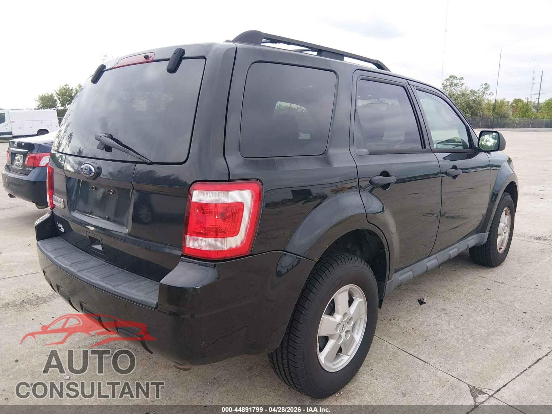 FORD ESCAPE 2011 - 1FMCU0D72BKA14462