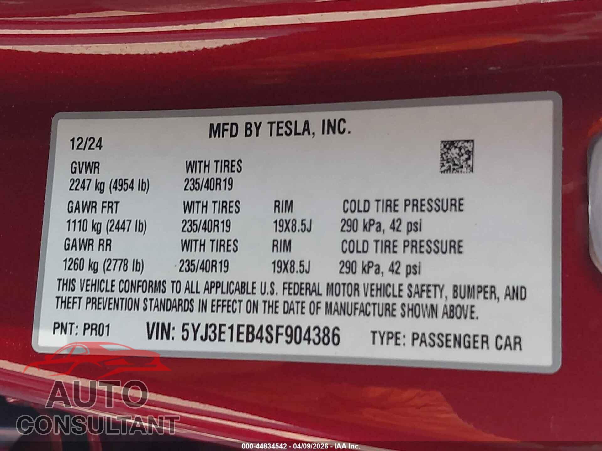 TESLA MODEL 3 2025 - 5YJ3E1EB4SF904386