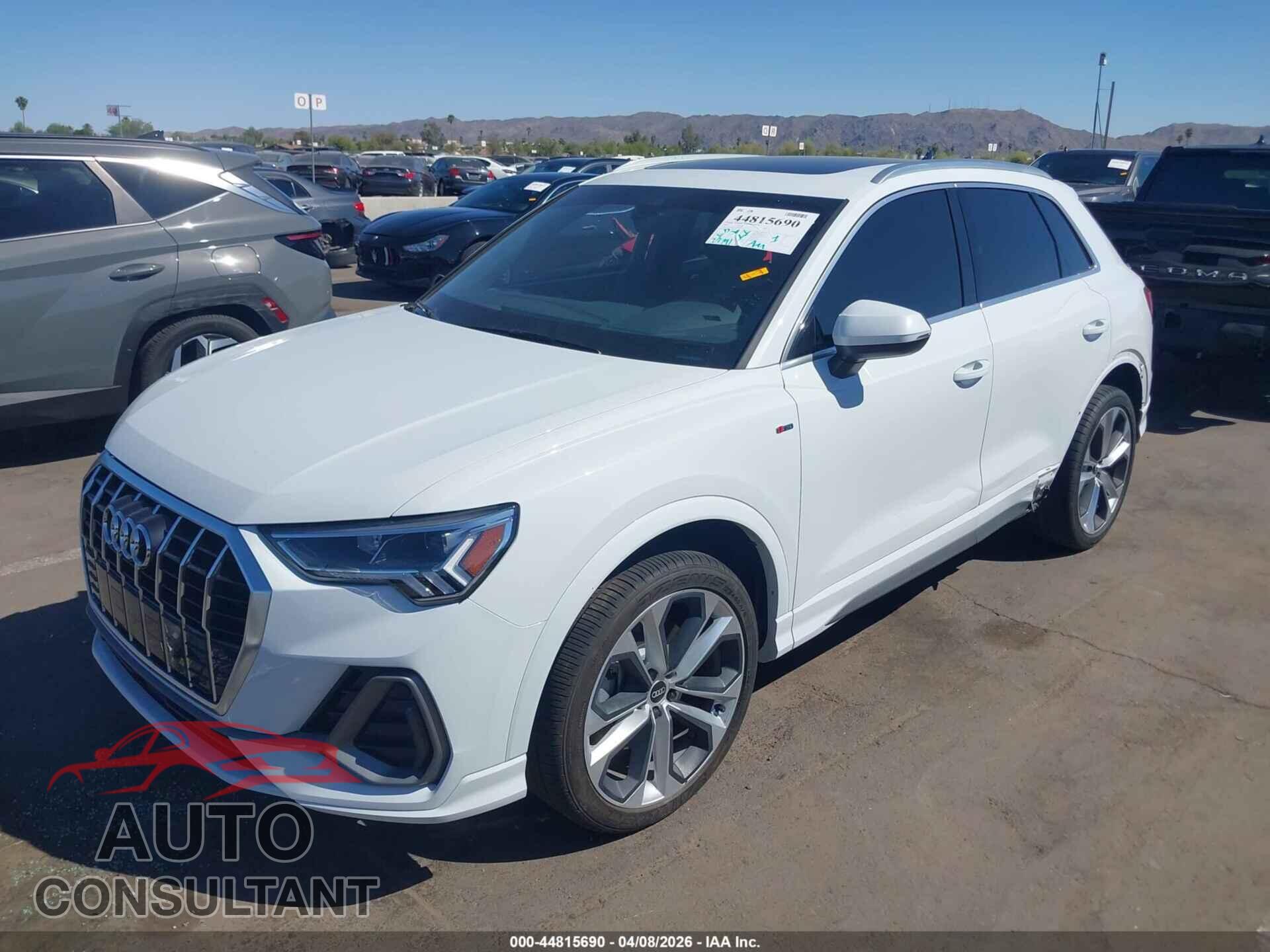 AUDI Q3 2021 - WA1EECF37M1128465