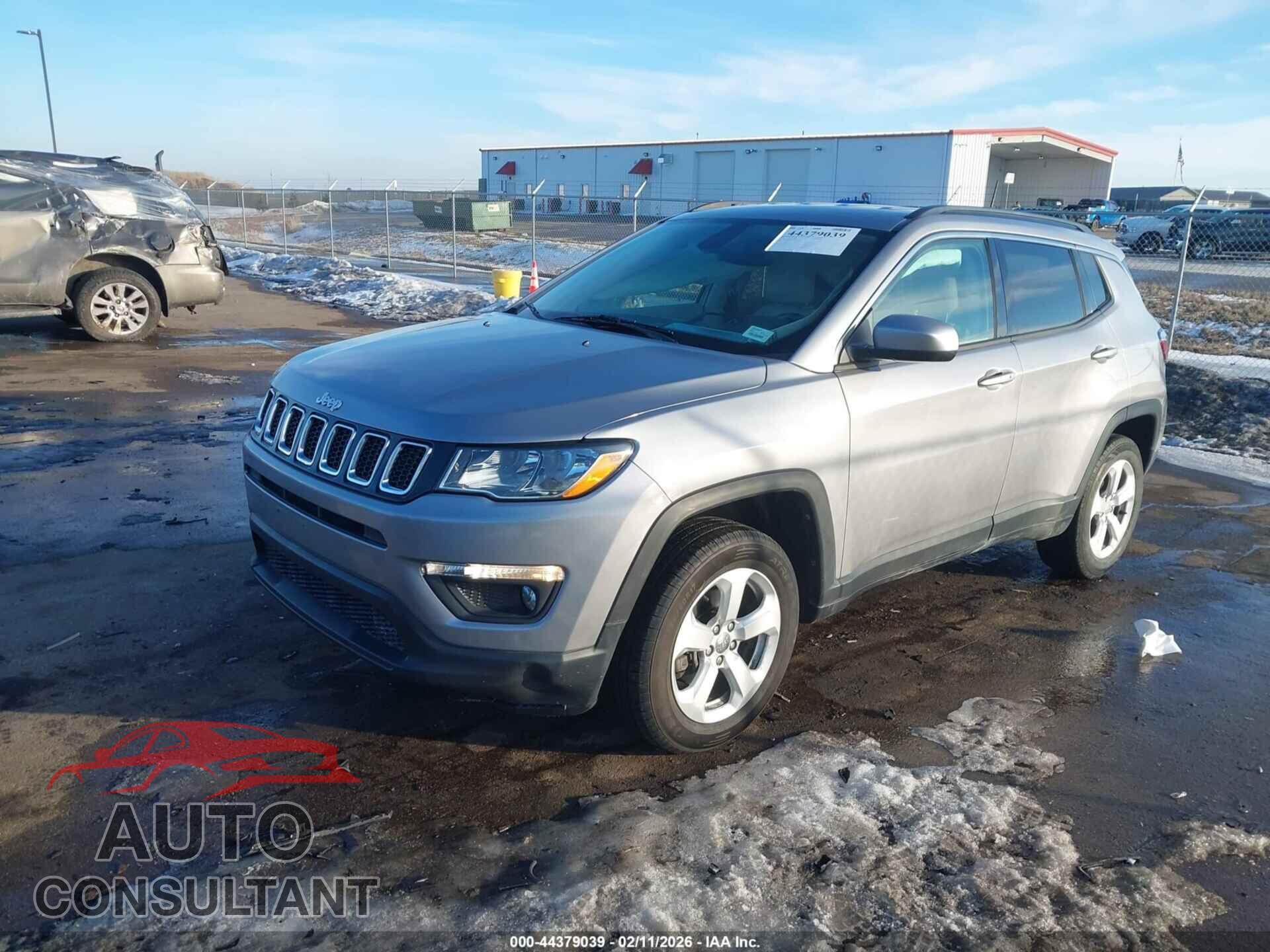 JEEP COMPASS 2018 - 3C4NJDBB9JT140674