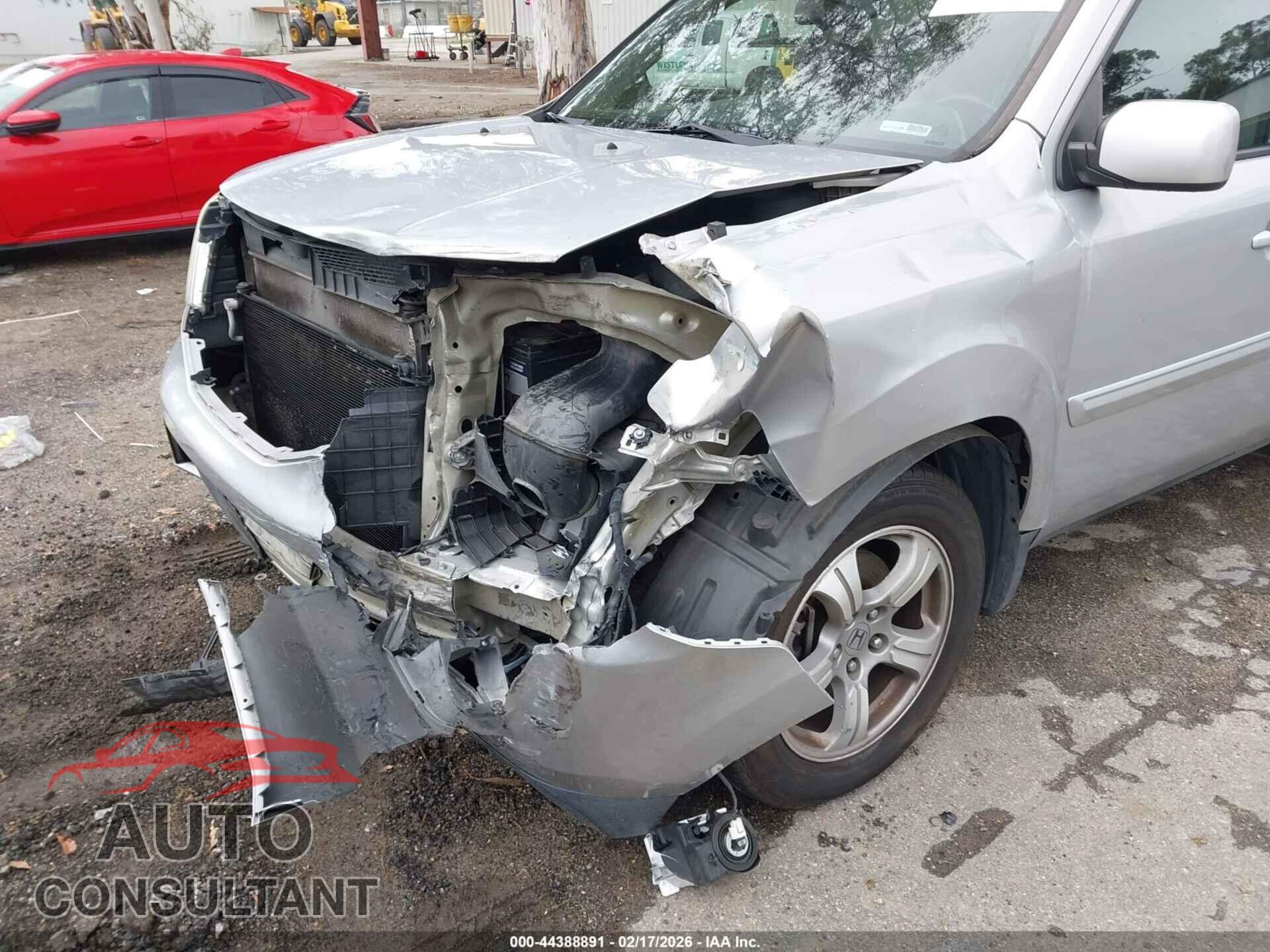 HONDA PILOT 2013 - 5FNYF3H53DB016834