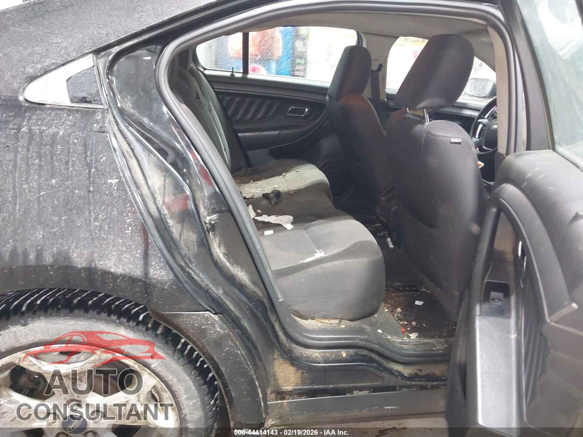 FORD TAURUS 2011 - 1FAHP2EW4BG112677