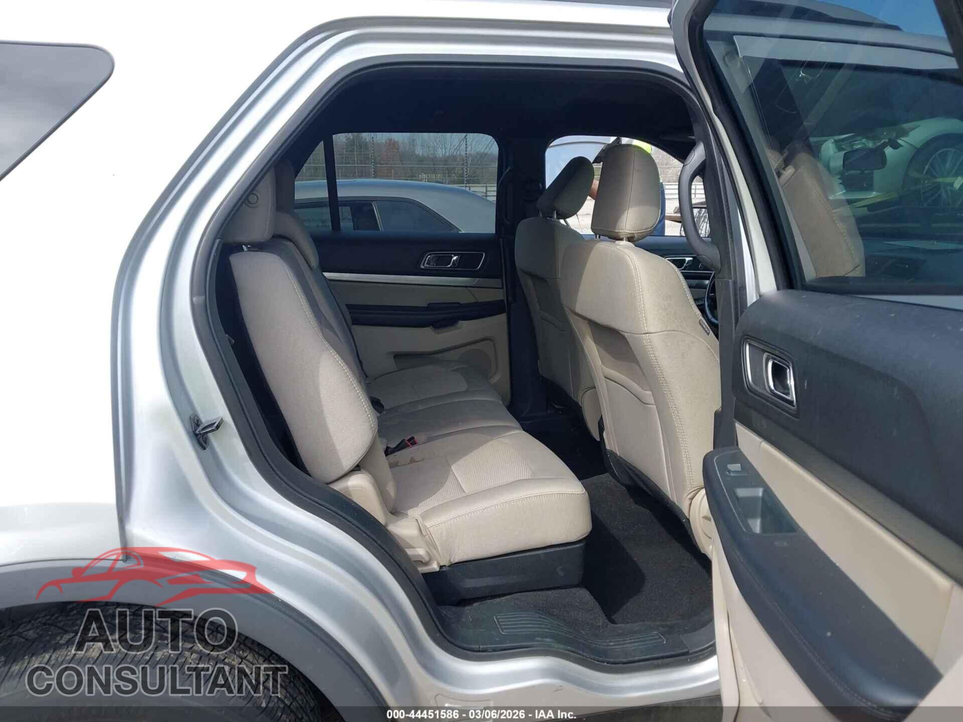 FORD EXPLORER 2019 - 1FM5K8D85KGA97037