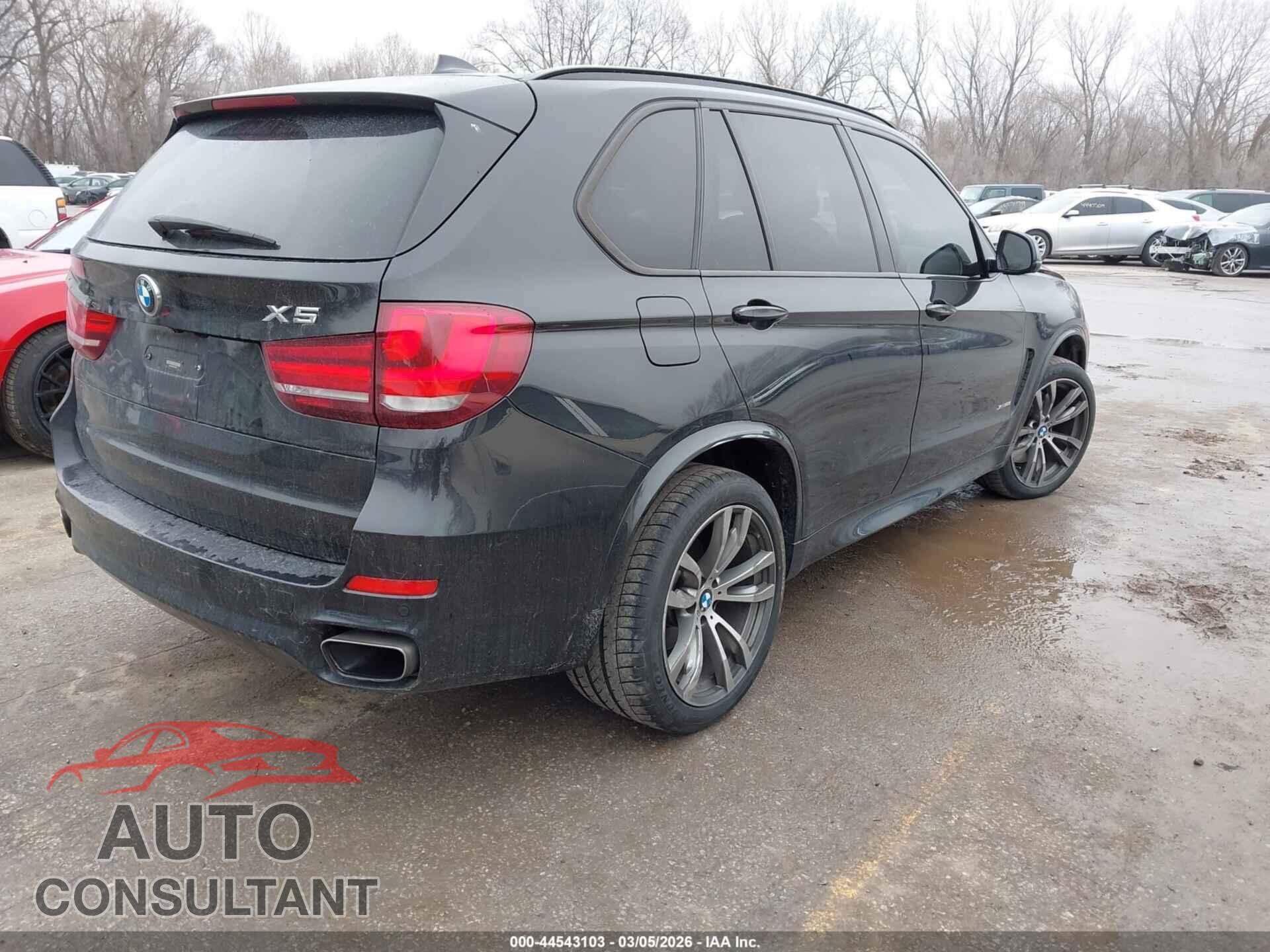 BMW X5 2014 - 5UXKR6C55E0C02656