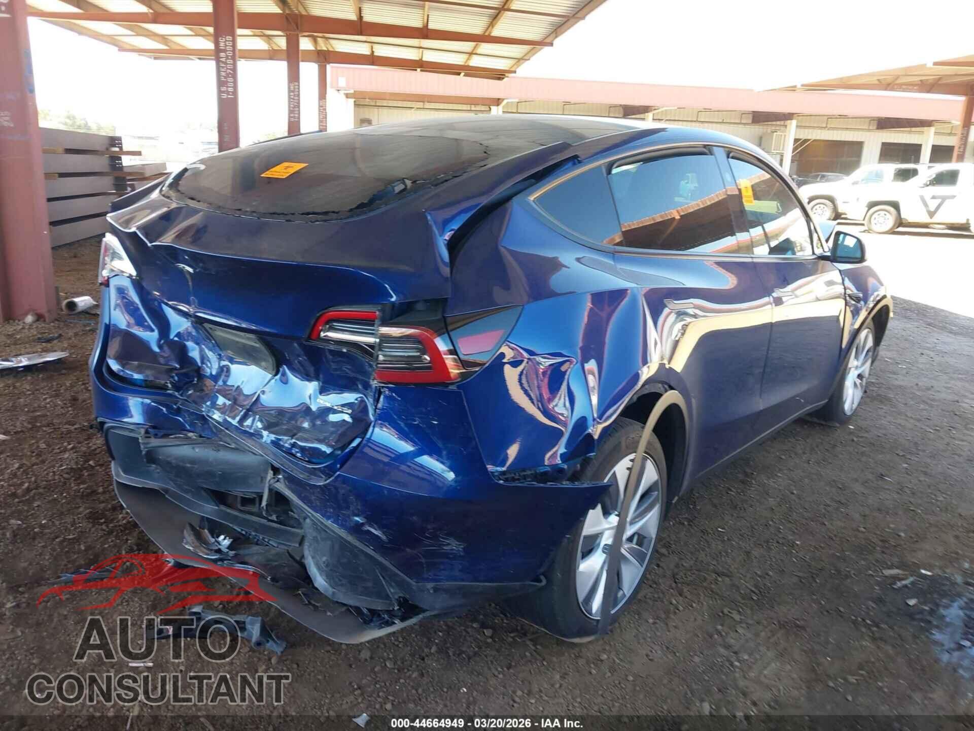 TESLA MODEL Y 2023 - 7SAYGDEEXPF900090