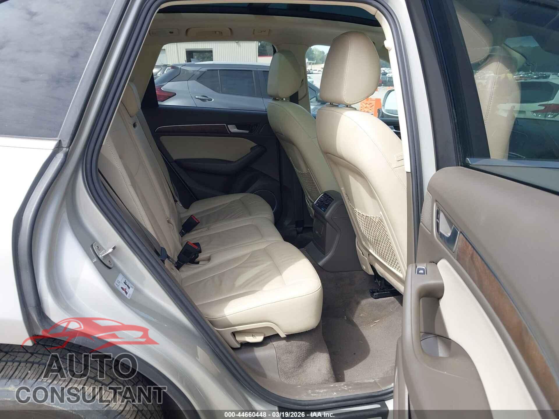 AUDI Q5 2013 - WA1LFAFP0DA053457