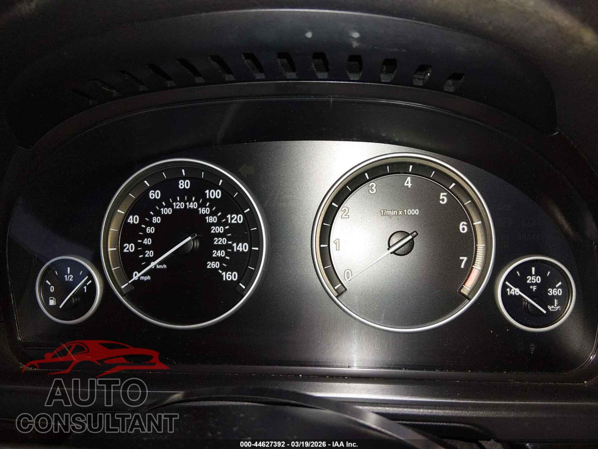 BMW 528I 2011 - WBAFR1C59BC748080