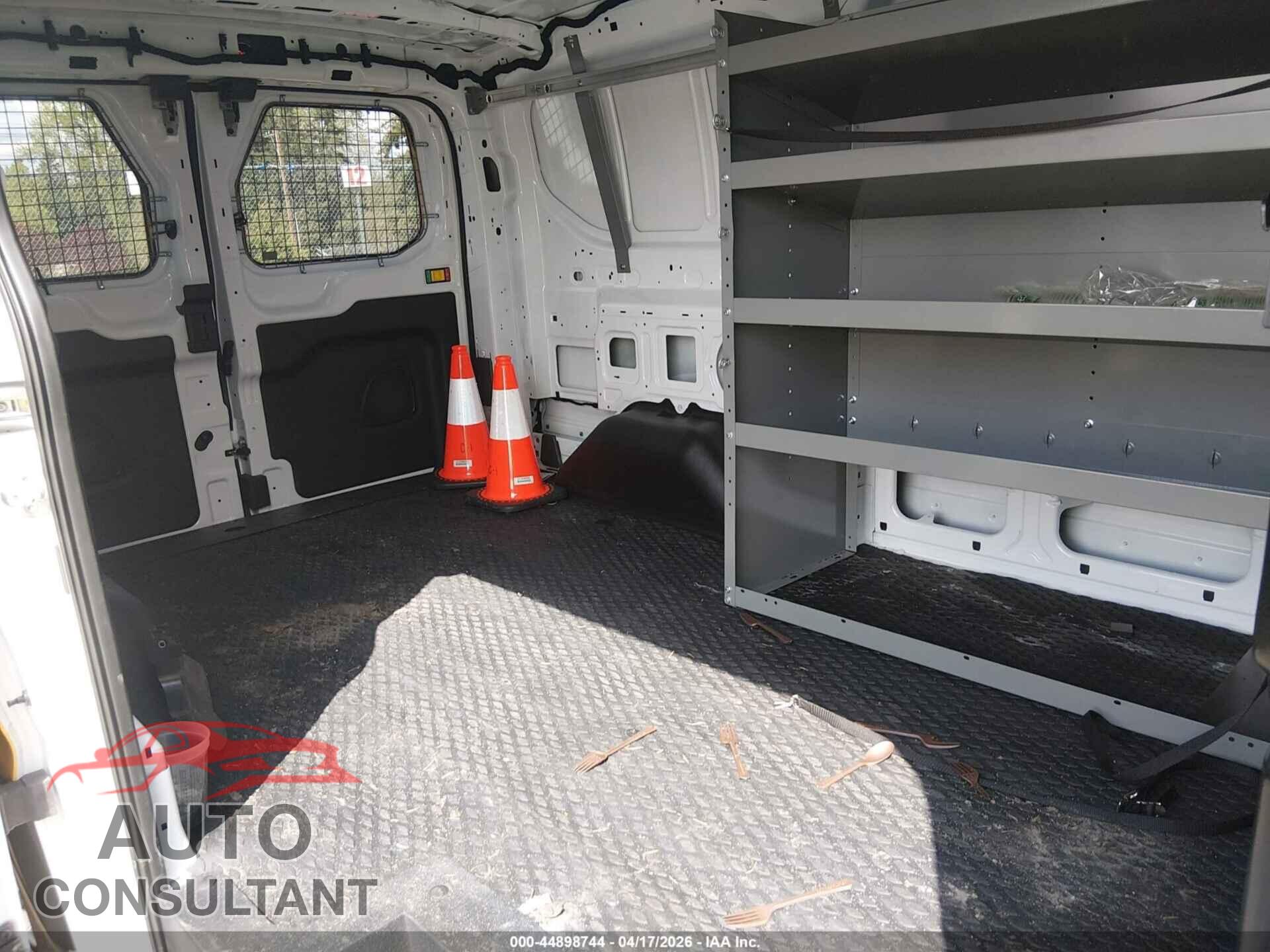 FORD E-TRANSIT-350 2023 - 1FTBW1YK1PKA05595