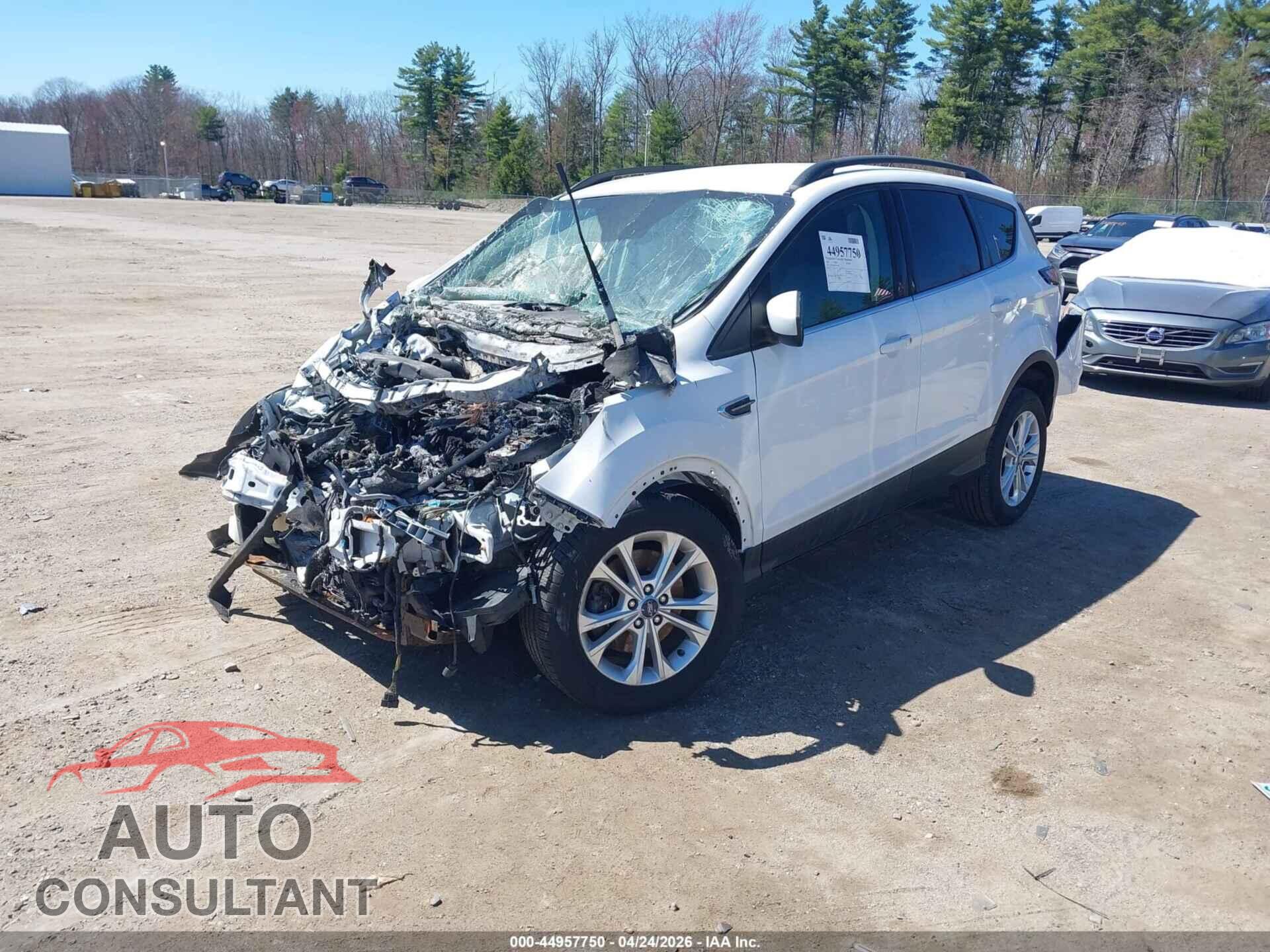 FORD ESCAPE 2018 - 1FMCU9GD7JUC20269
